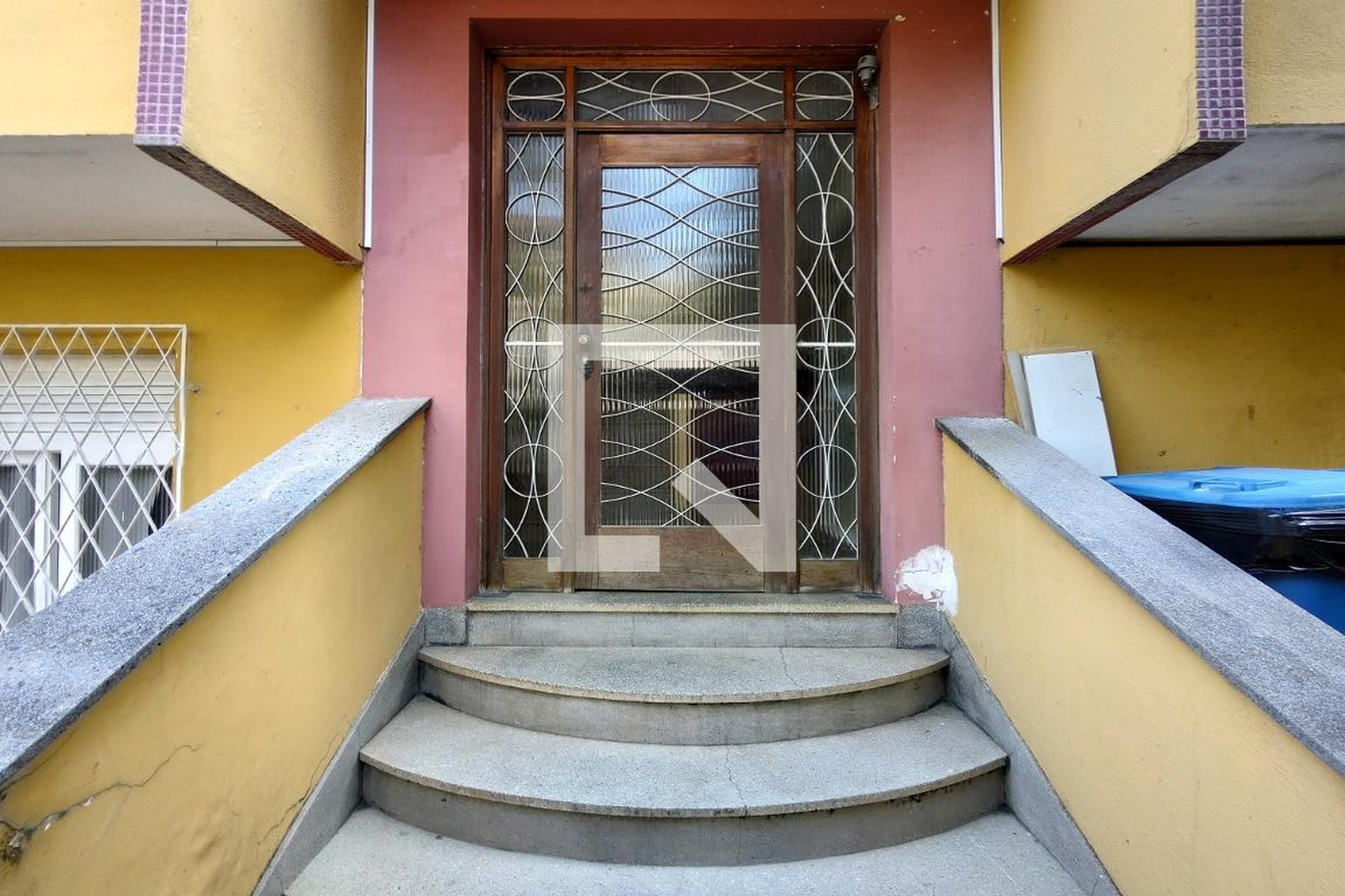 Fachada Condomínio em Ladeira da Freguesia, 476