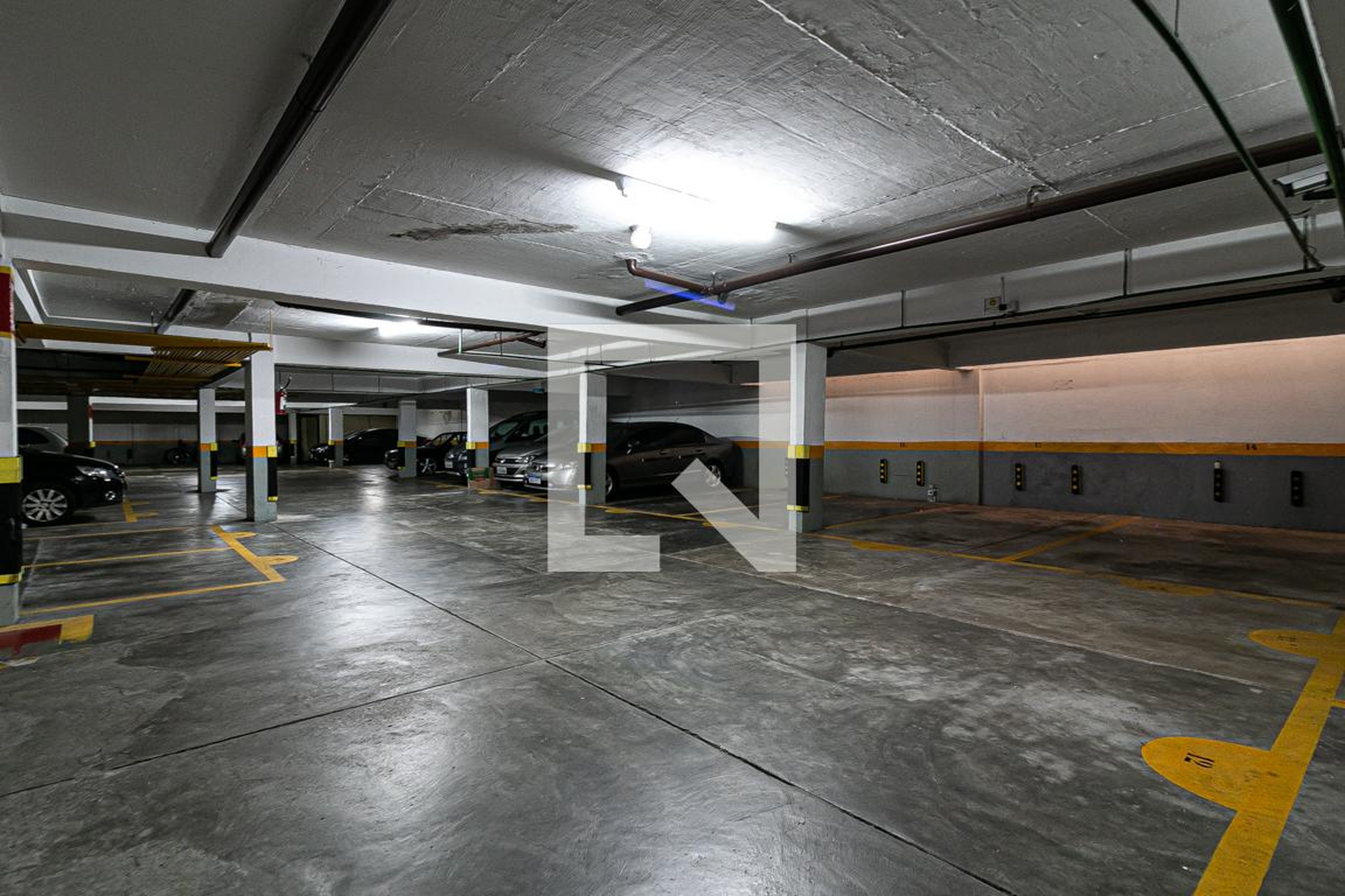 Estacionamento - Villa Real