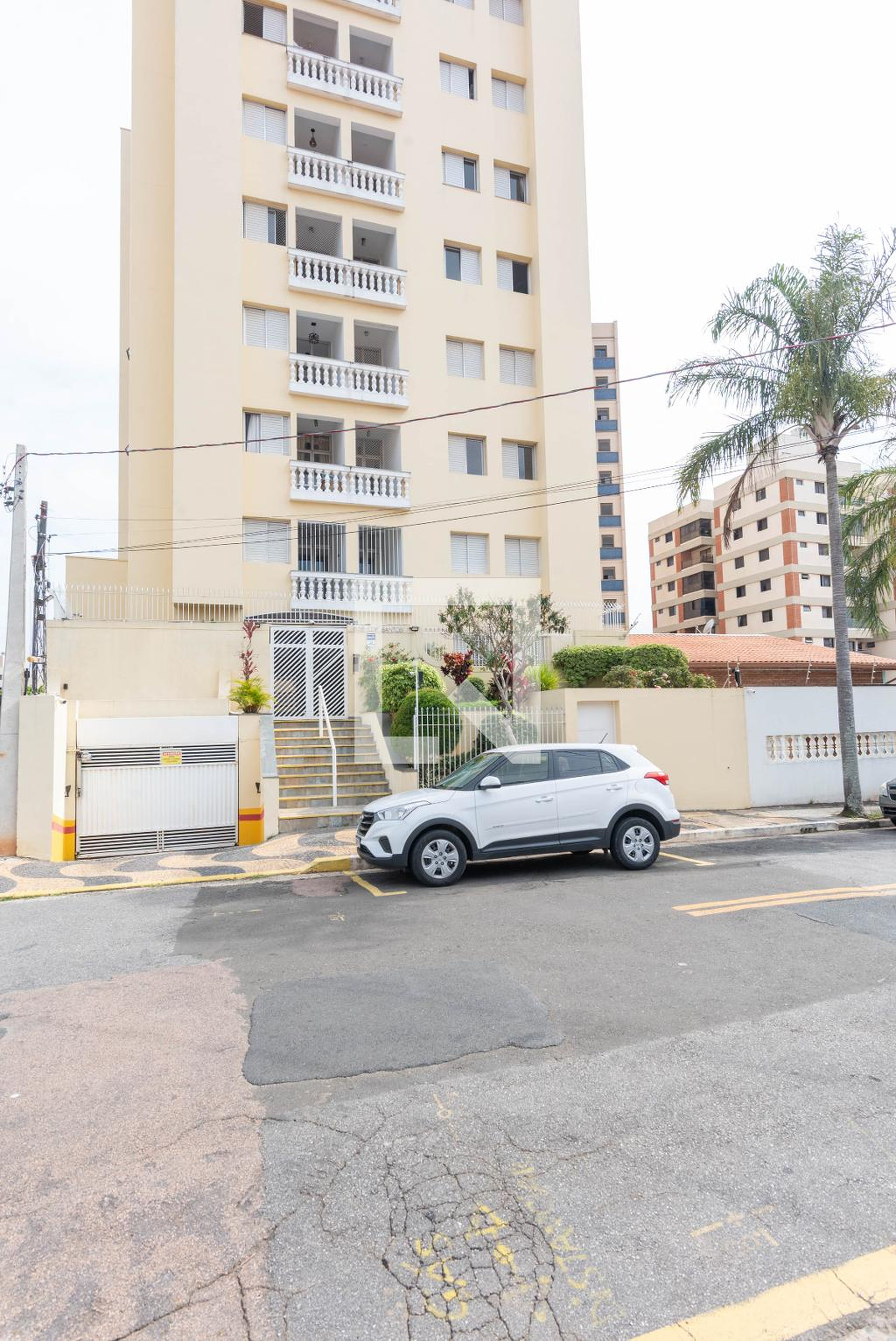 Fachada do Prédio Condomínio em Rua Capistrano de Abreu, 638