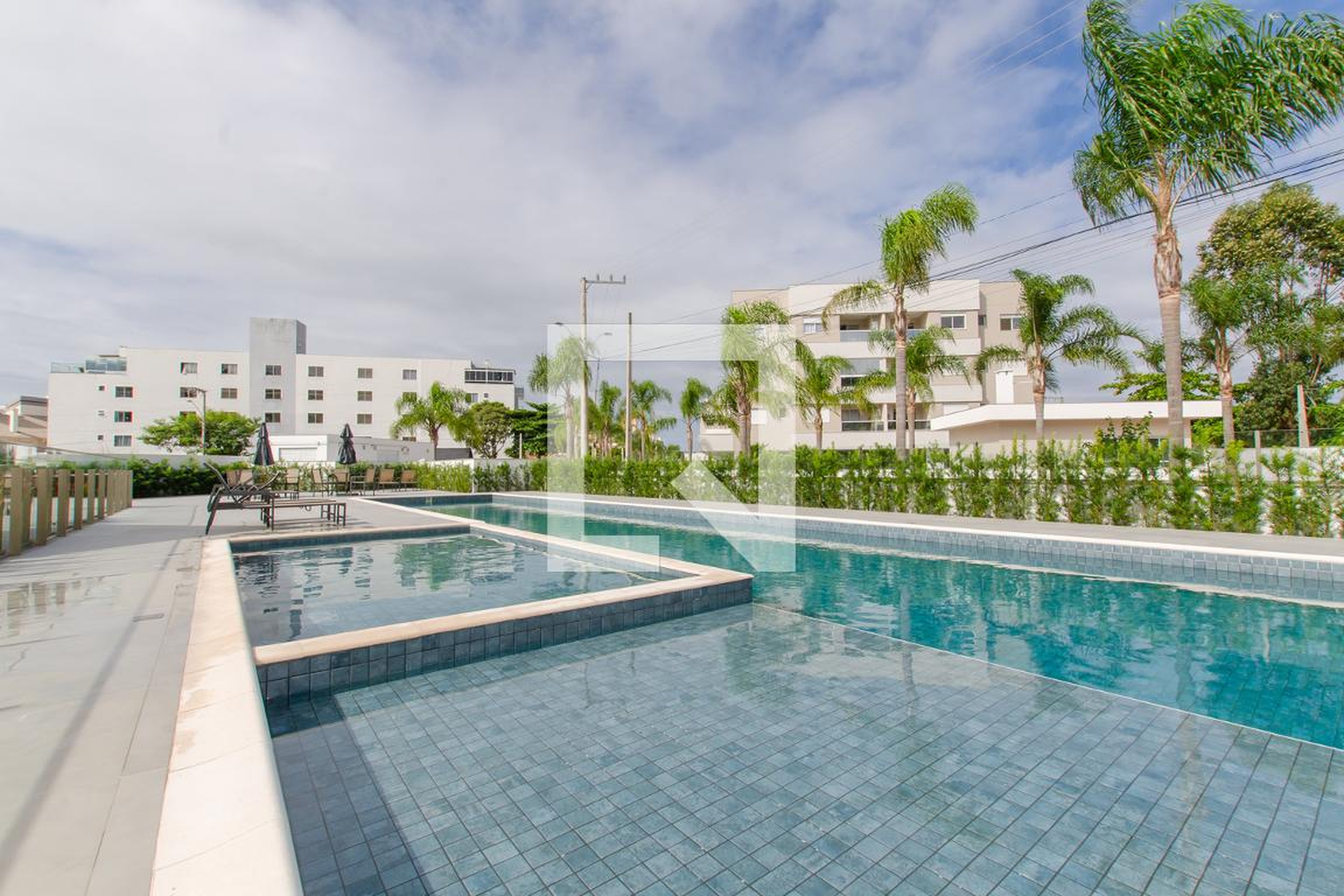 Piscina - Cannes Club Residence