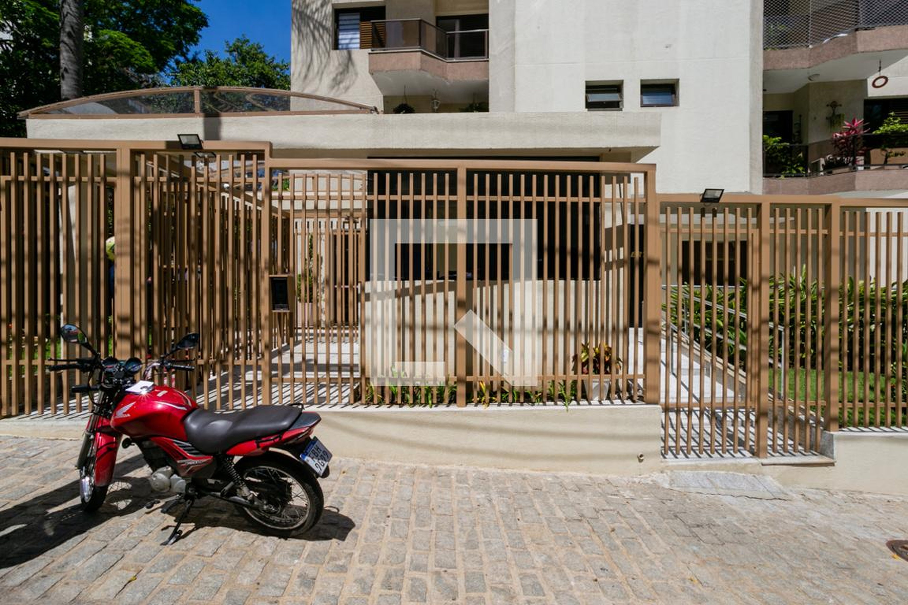 Fachada do condomínio Condomínio Prince Albert