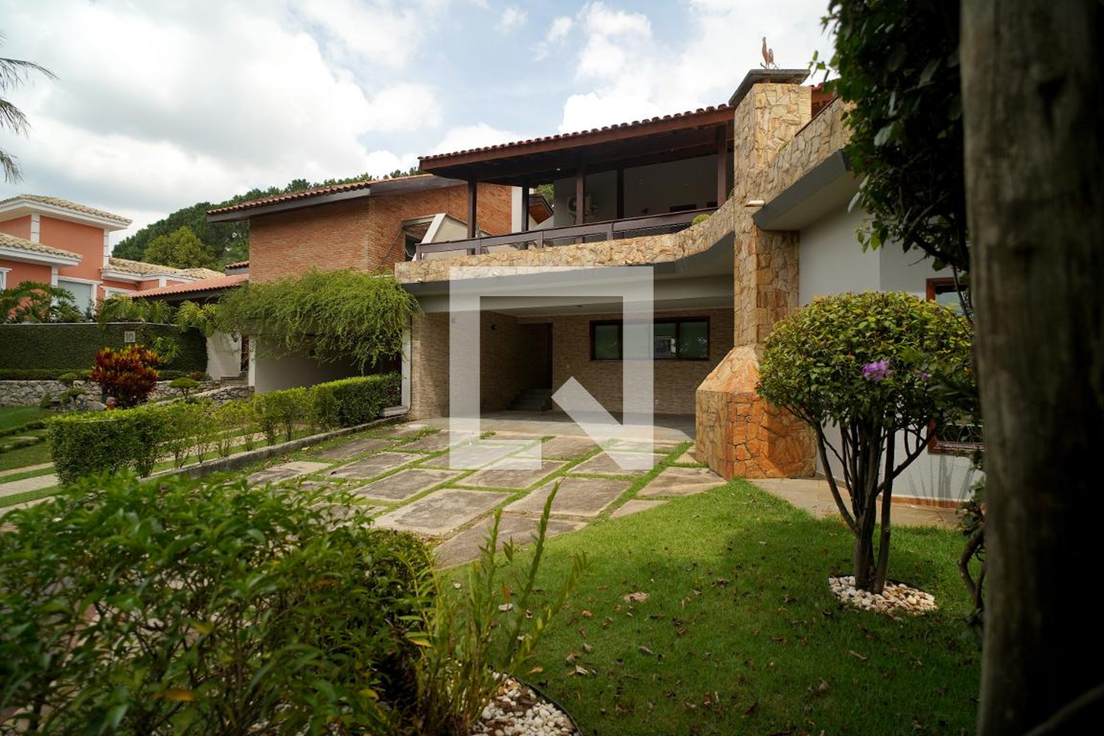 Fachada Condomínio Village Davgnon