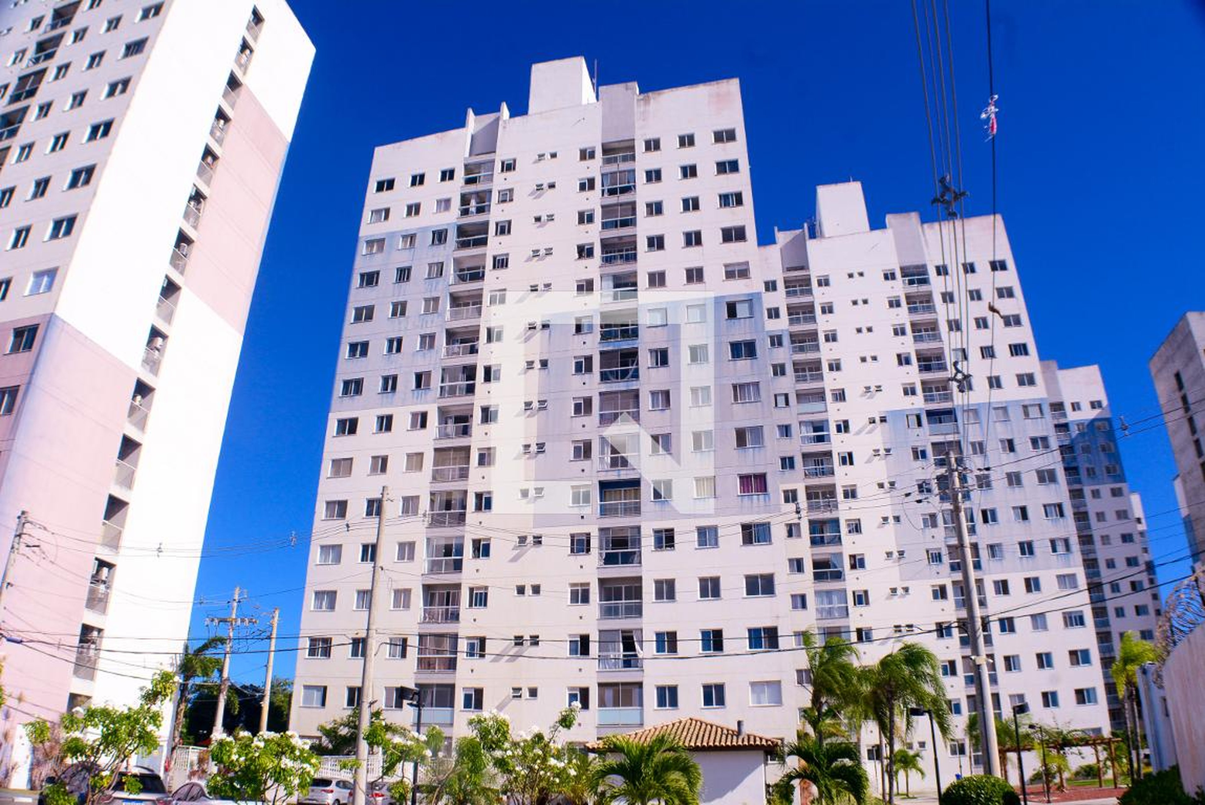 Fachada do Prédio Condomínio Flex Piatã  Torre Bem Estar