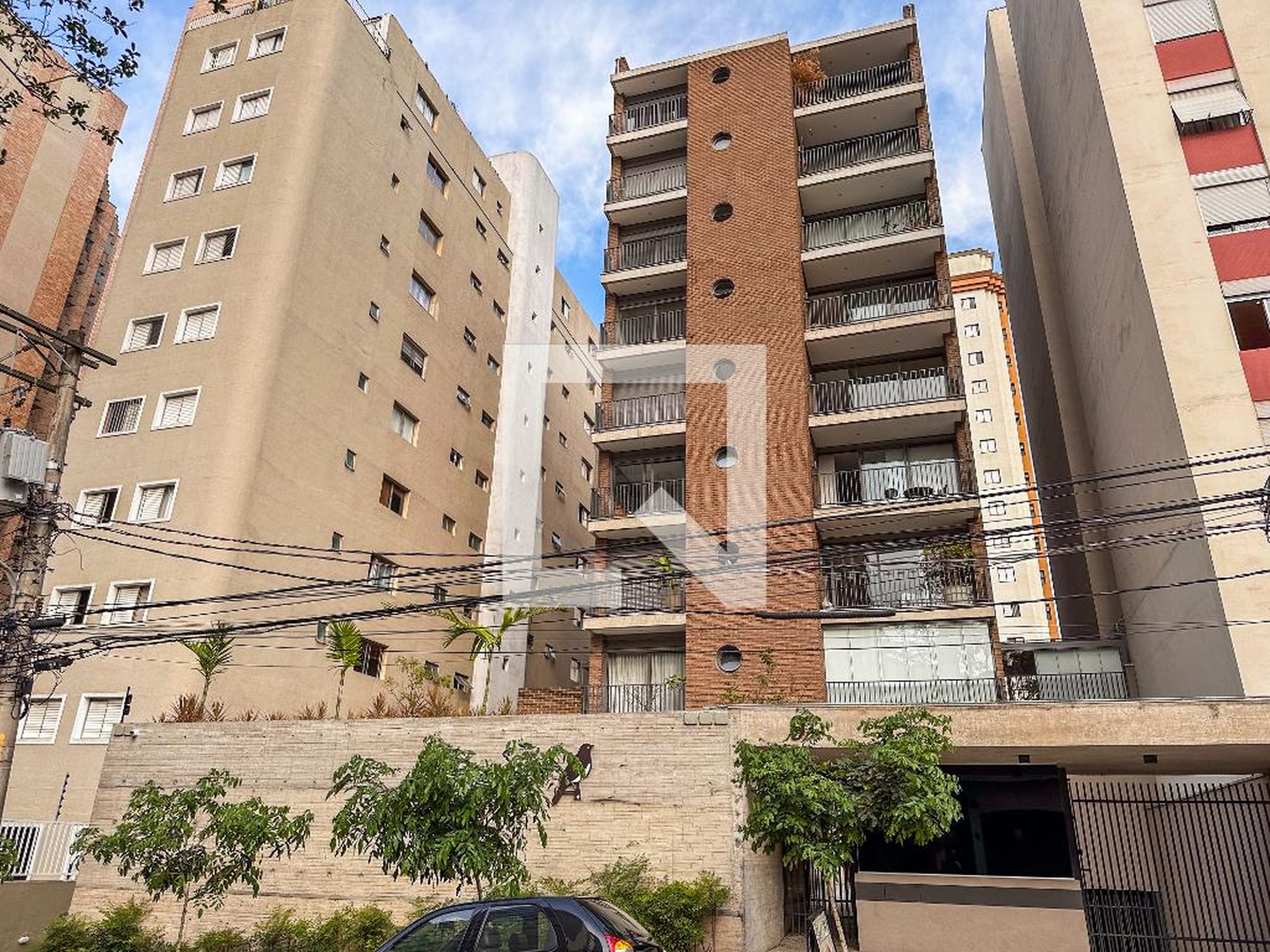 Fachada do Prédio Condomínio Casa Diana