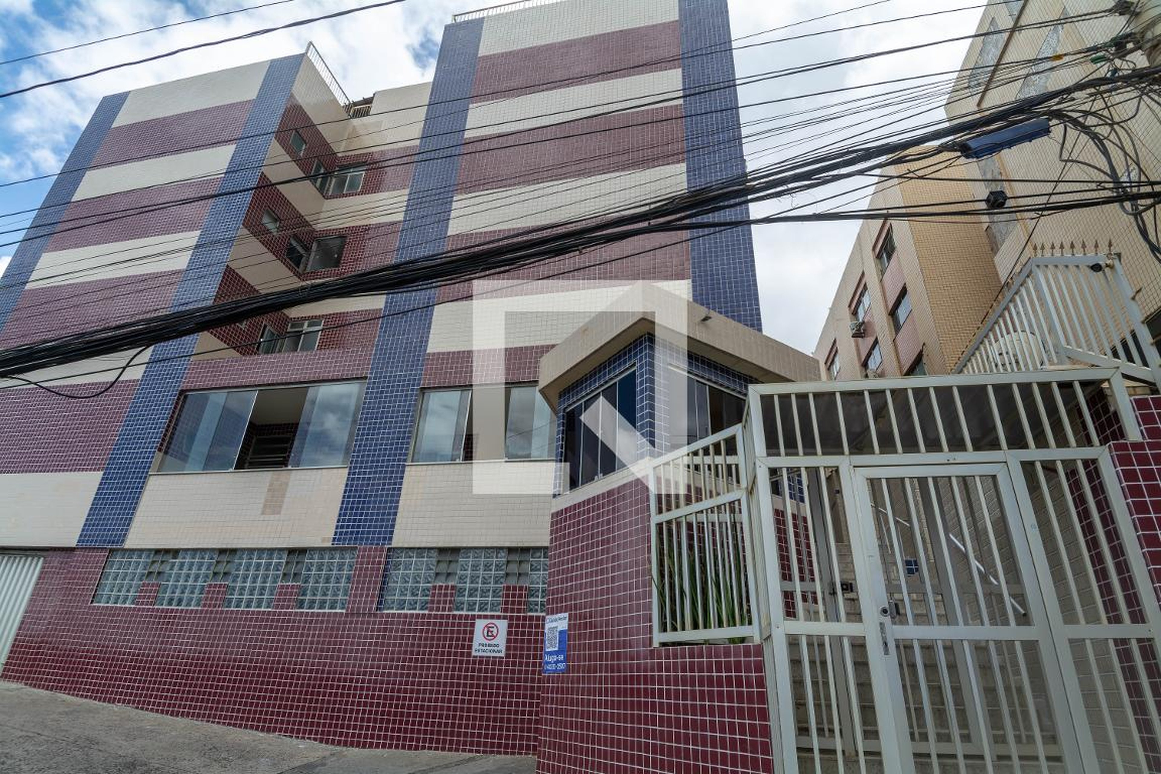 Fachada Condomínio Praia dos Coqueiros