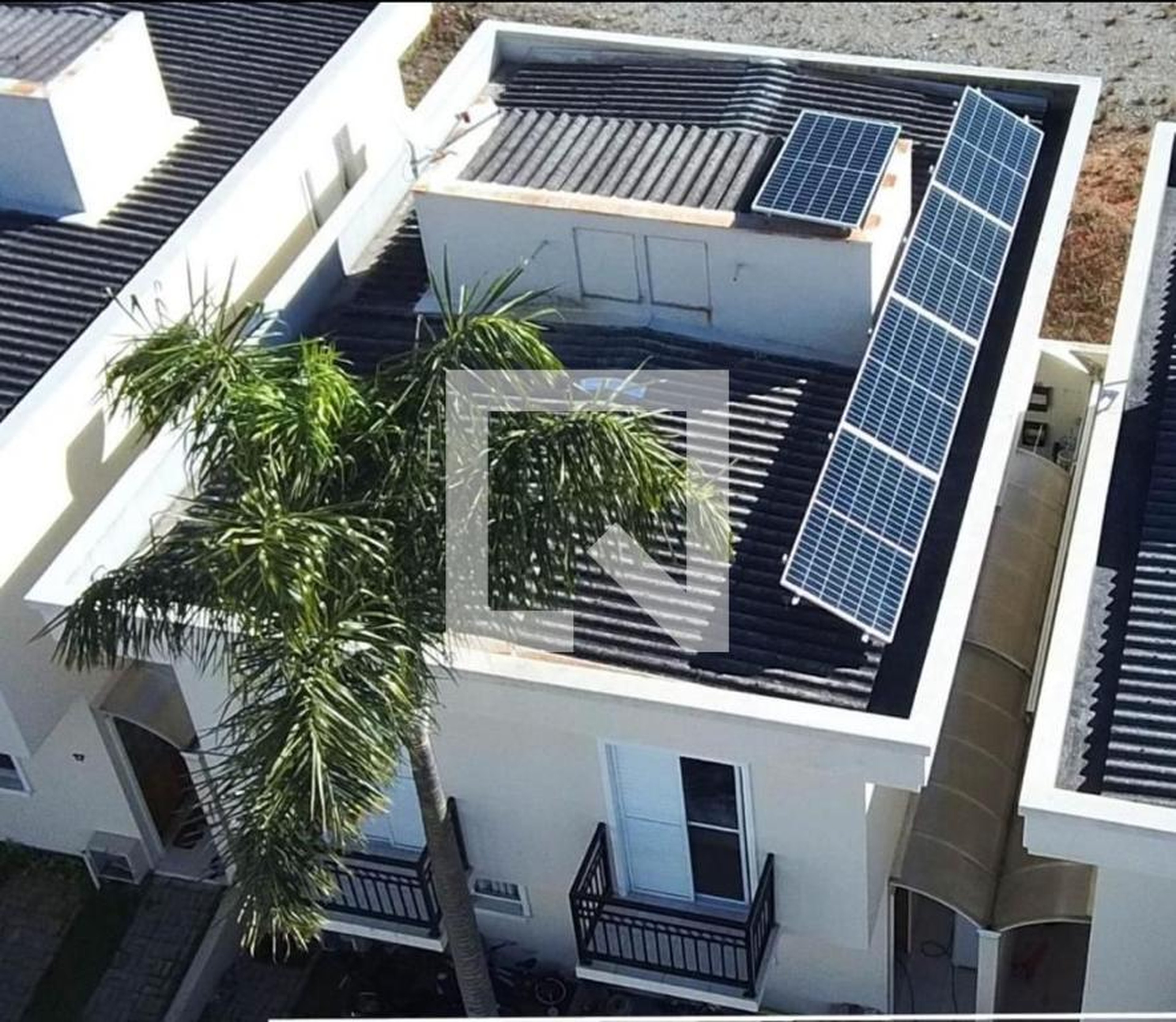 Fachada Condomínio em Avenida Wallace Simonsen, 16484