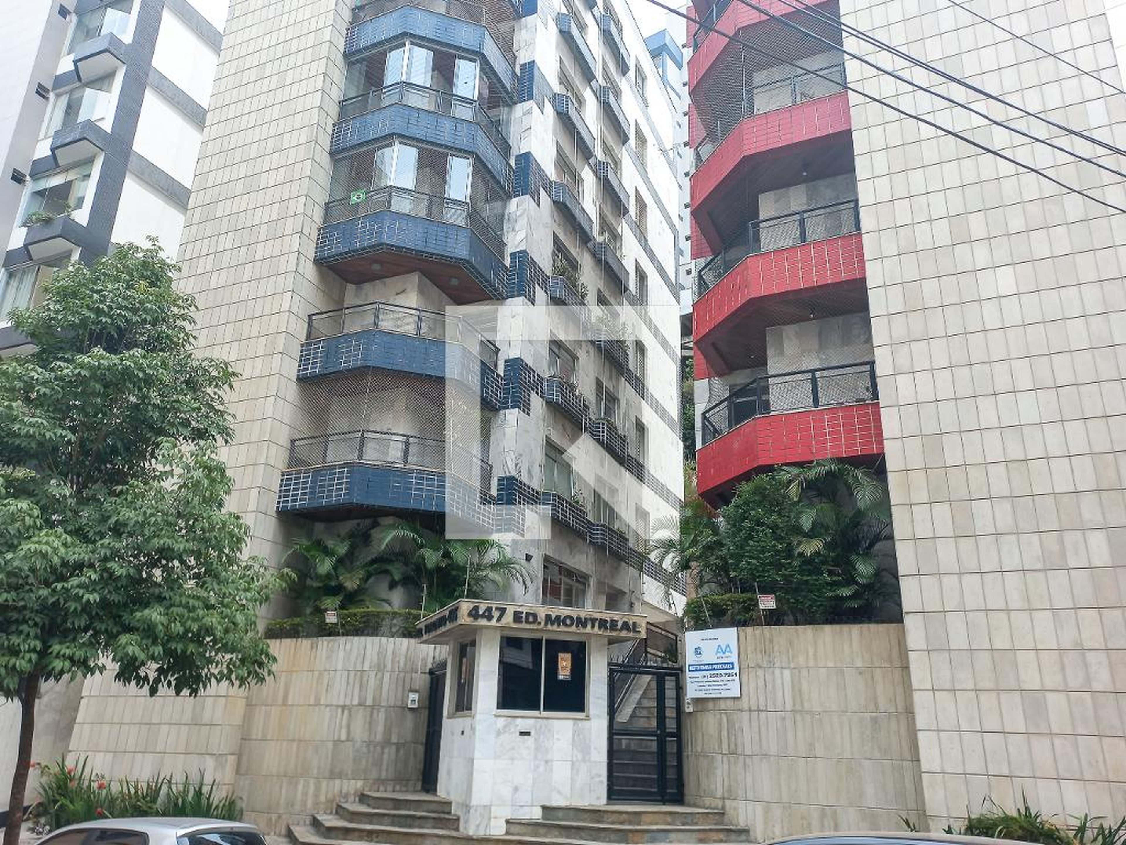 Fachada Condomínio em Rua Engenheiro Zoroastro Tôrres, 447