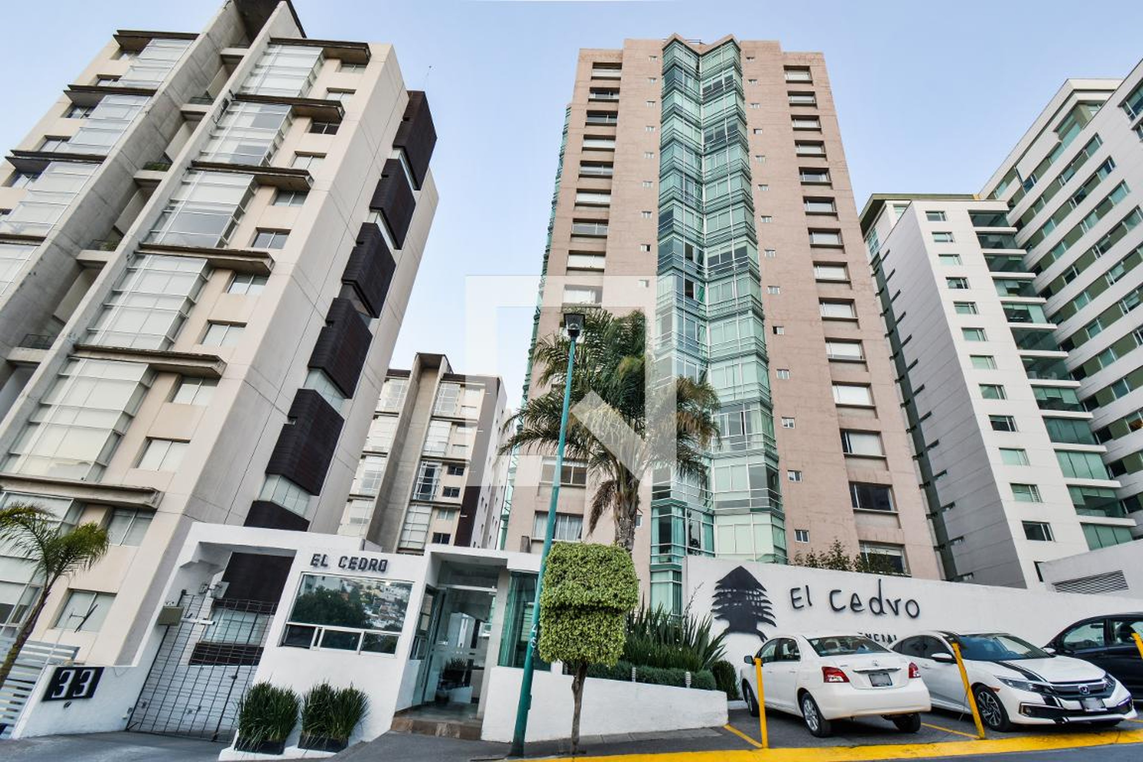 Fachada Condomínio El Cedro Residencial