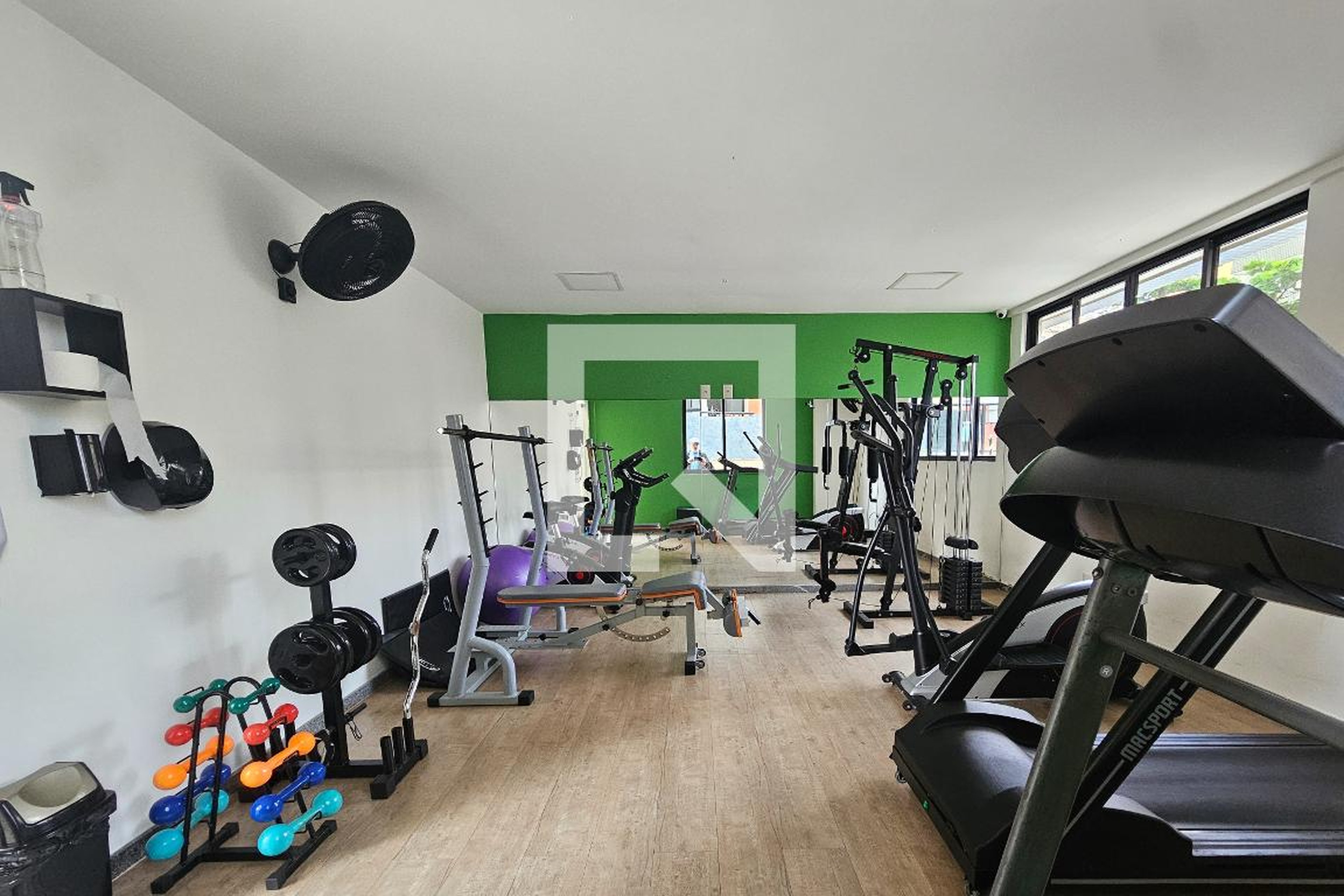 Academia - Jade Residence