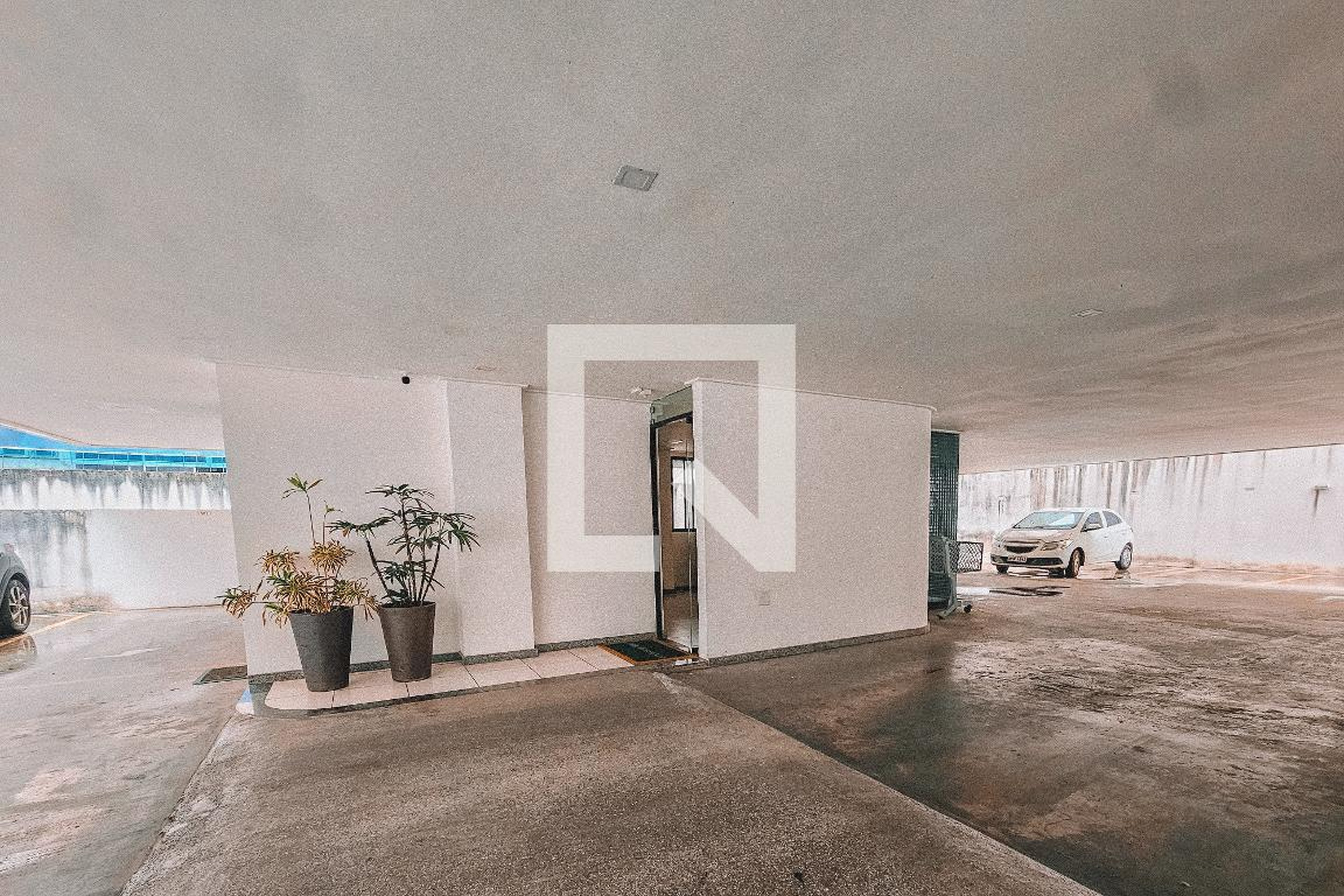 Entrada - Jade Residence