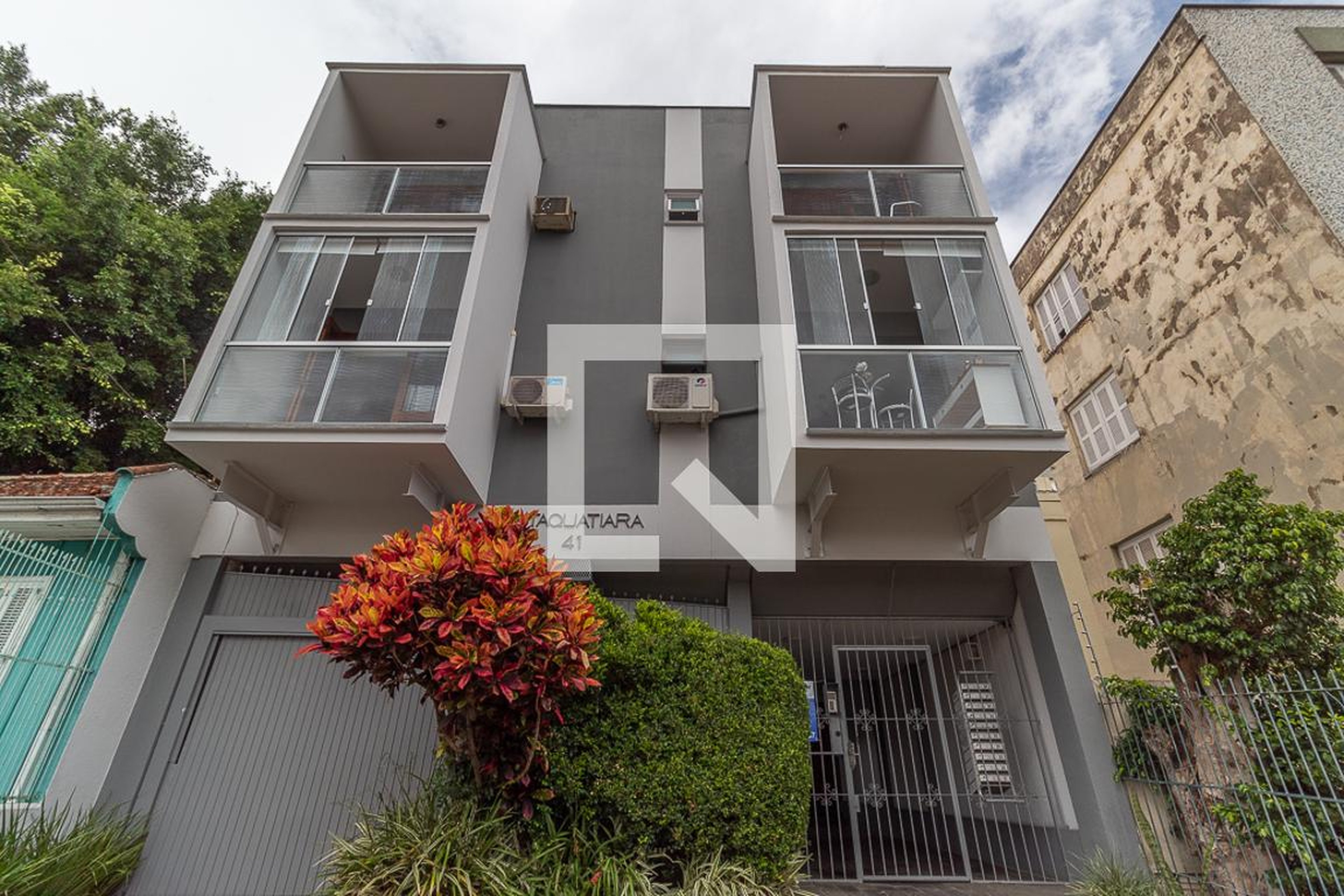 Fachada Condomínio Itaquatiara