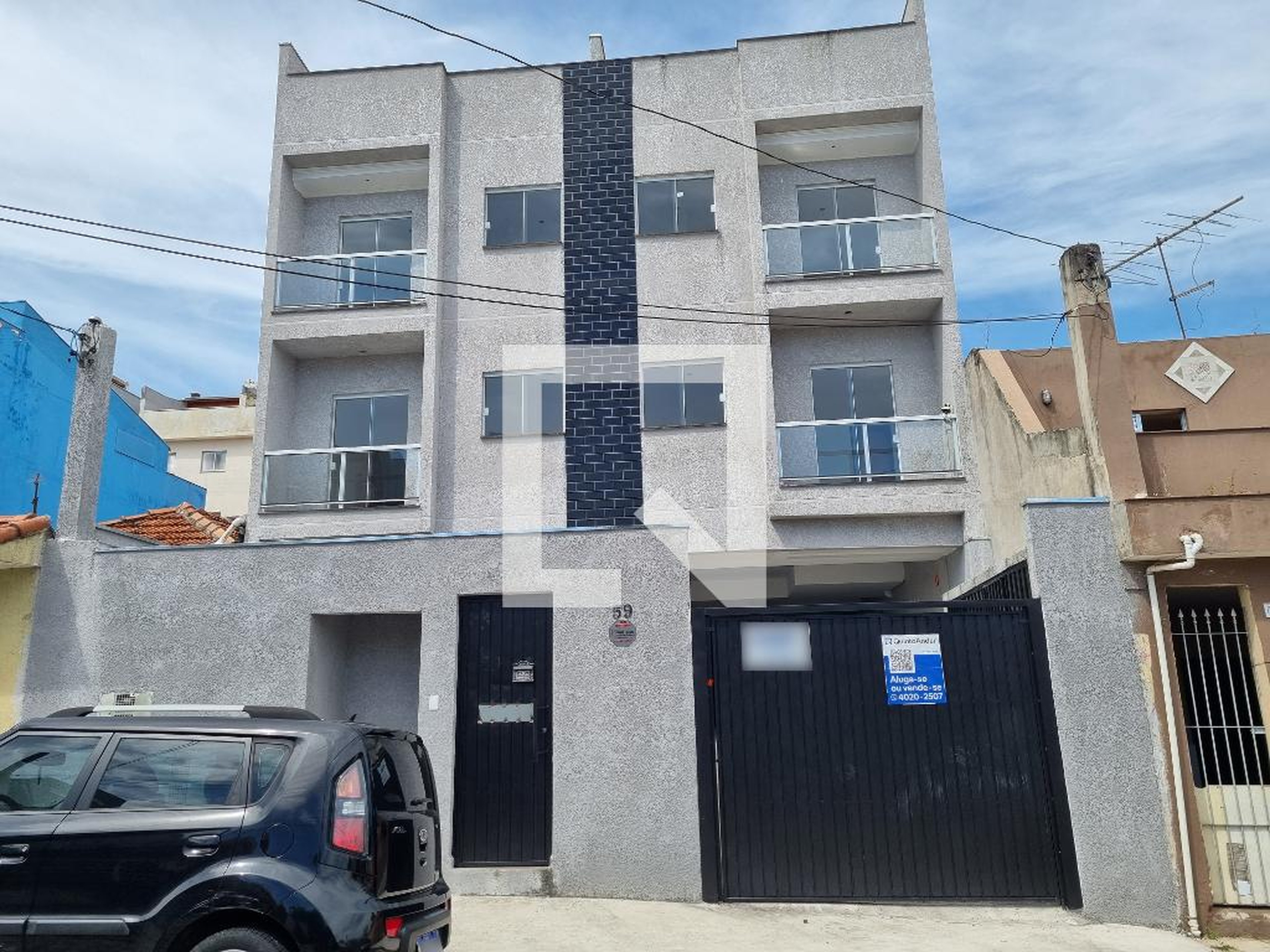 Fachada Condomínio em Travessa das Sensitivas, 59