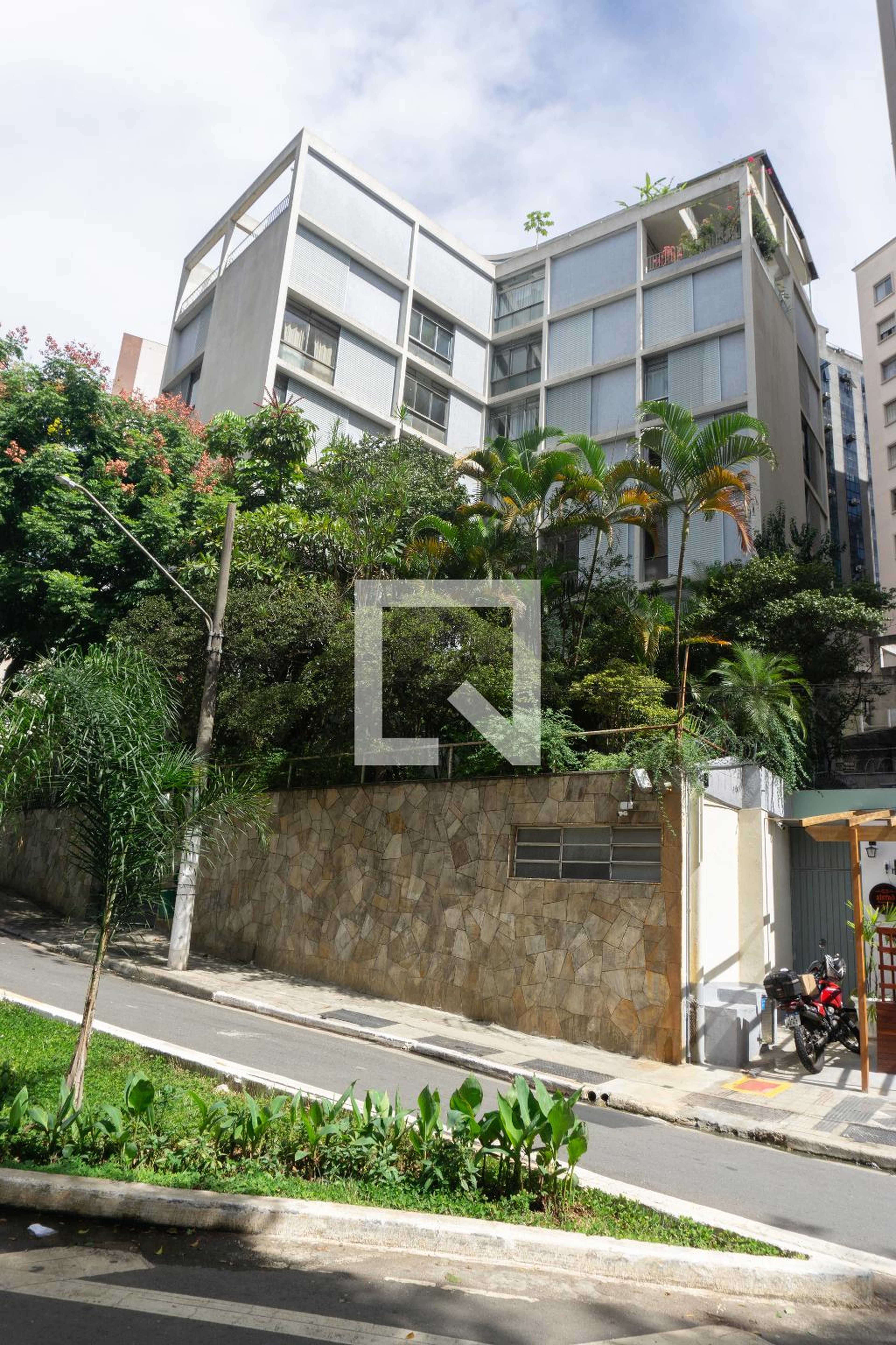 Fachada Condomínio Helena Maria