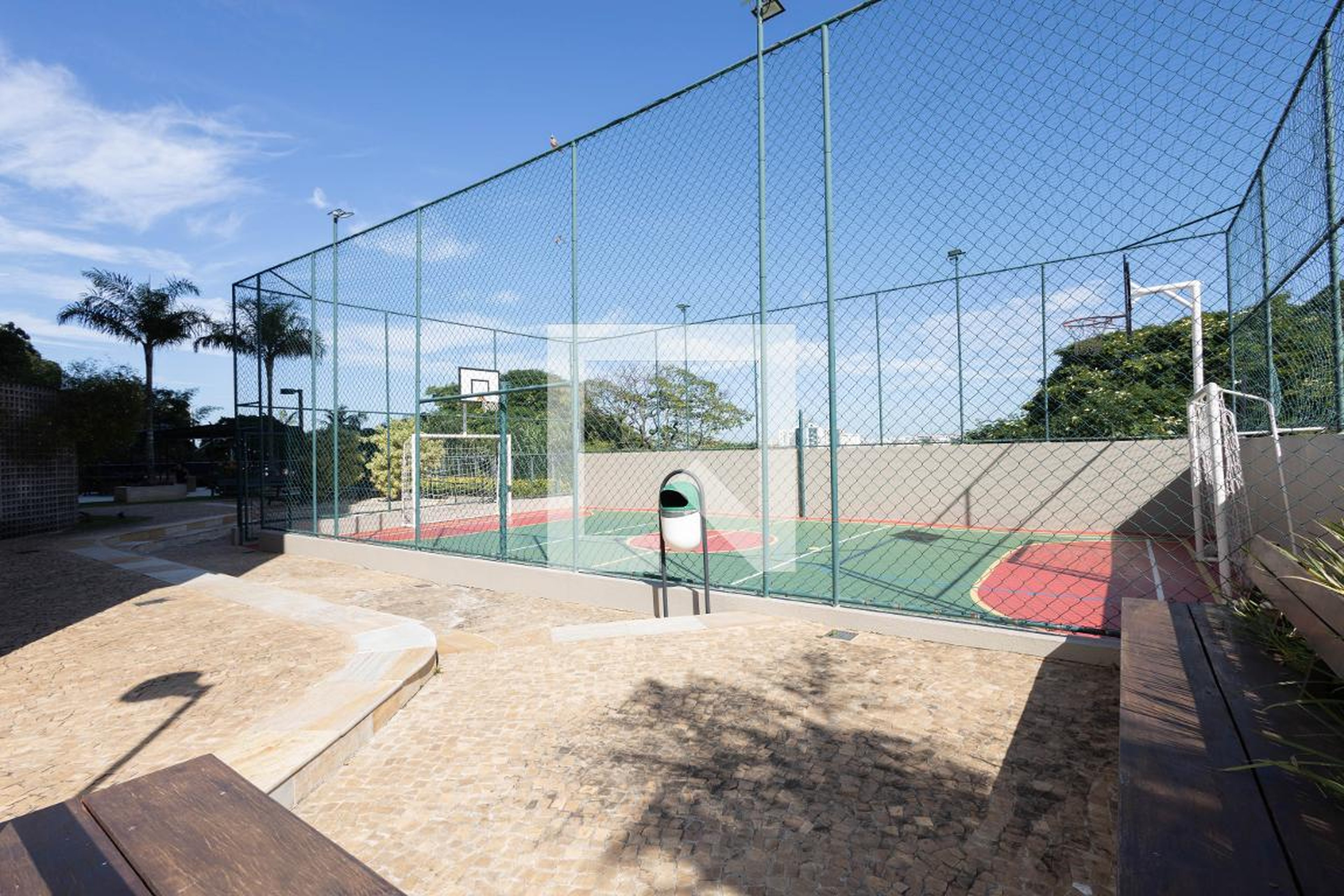 Quadra Esportiva - DUE