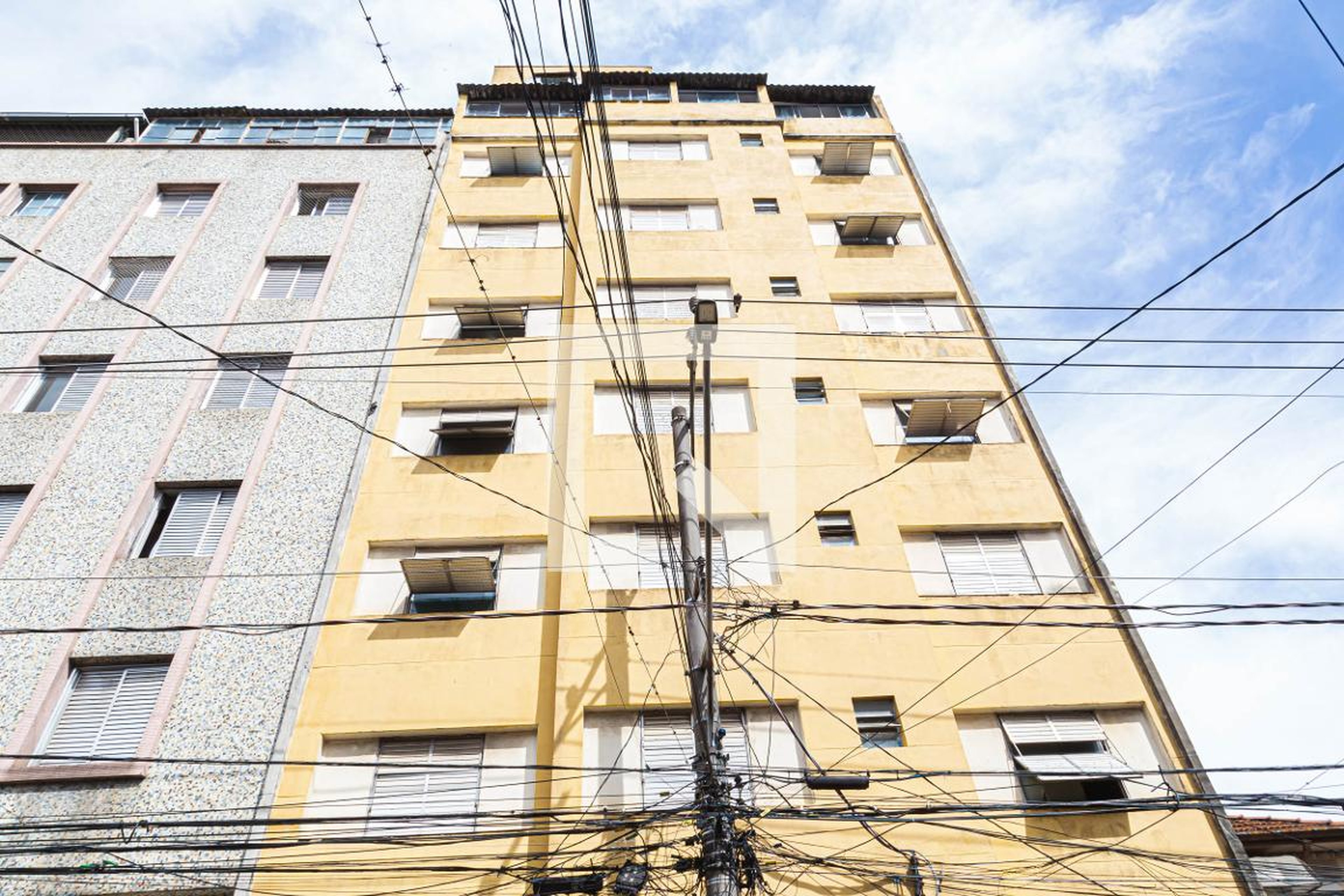 Fachada do Prédio Condomínio em Rua Doutor Luís Barreto, 358