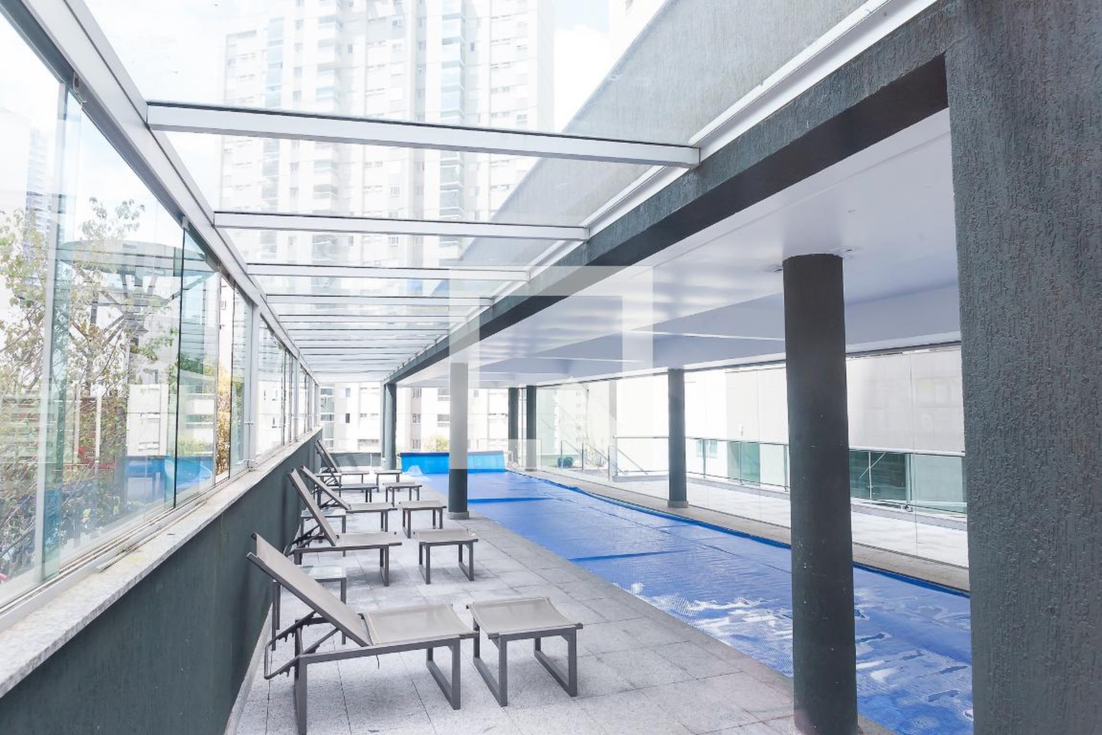 Piscina Coberta - Ed Le Première