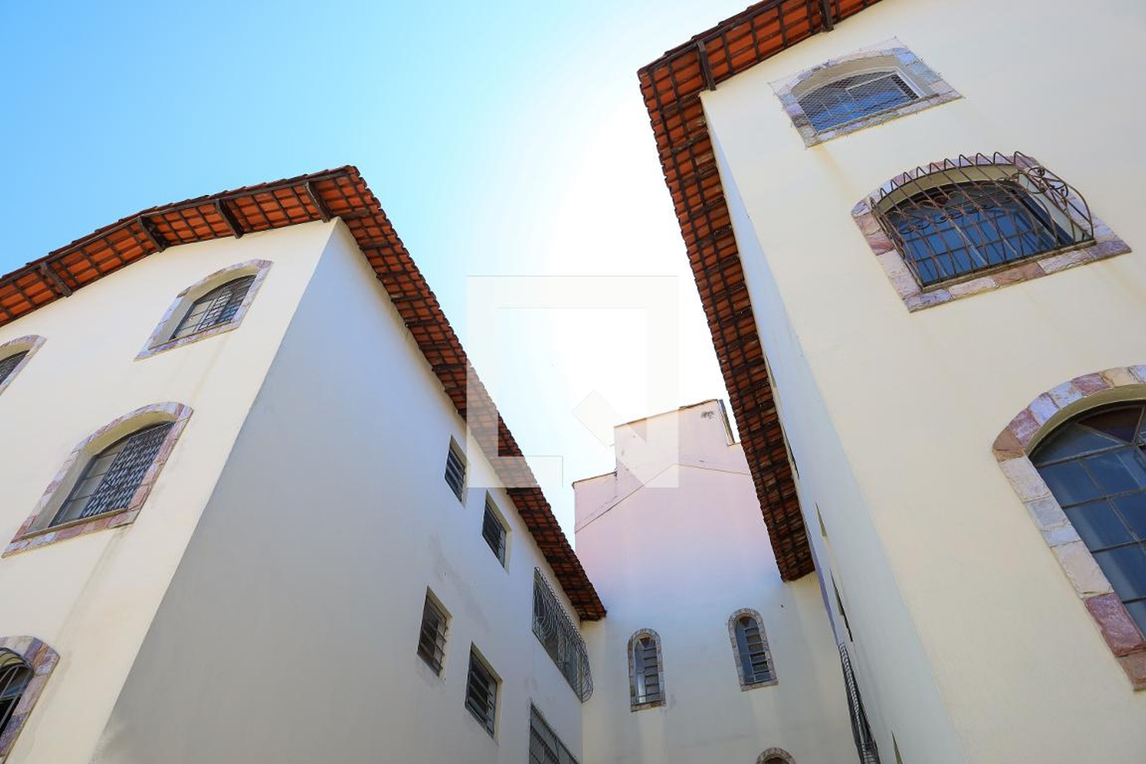 Fachada Edifício Ayres de Oliveira Silva