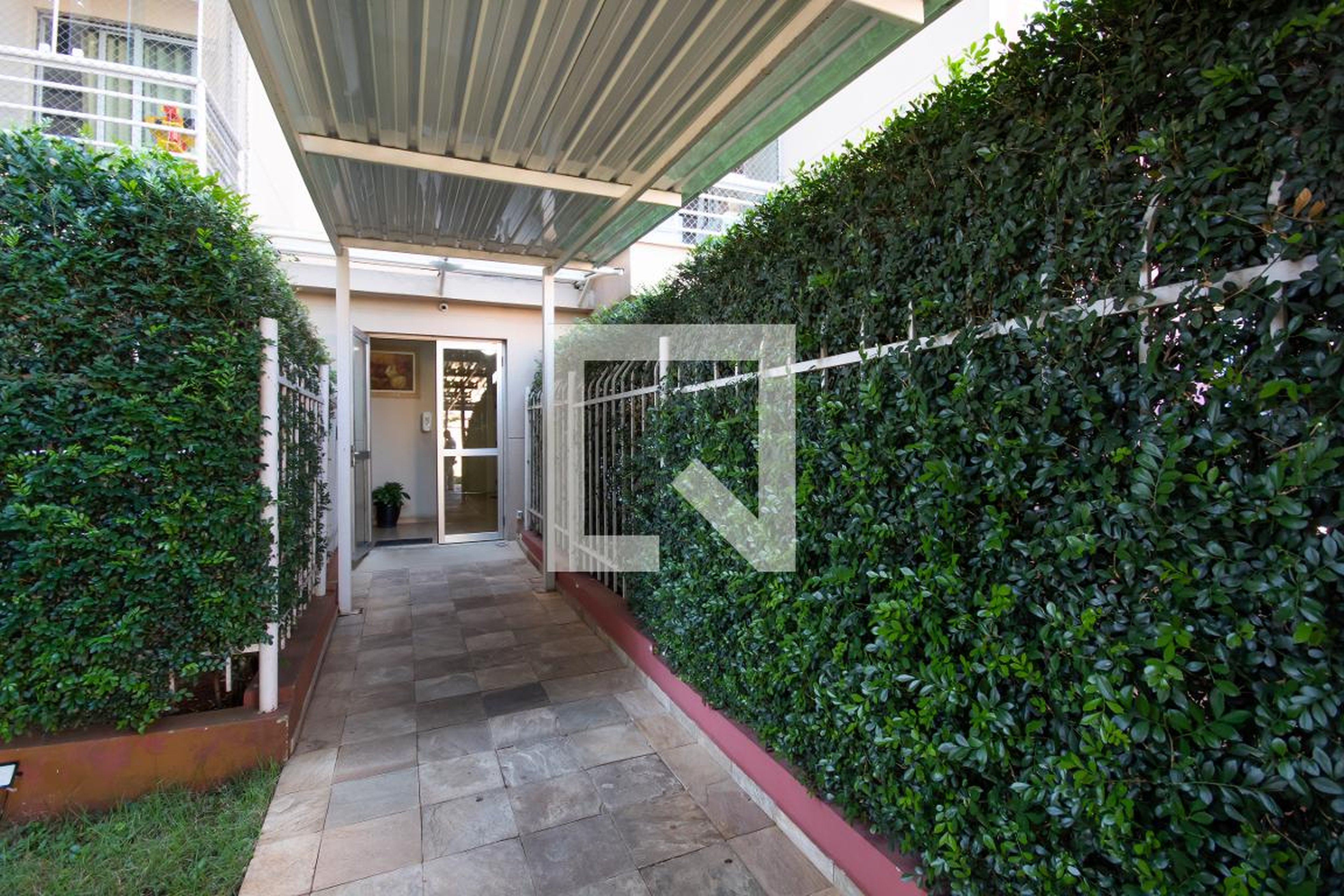 Entrada - Portal das Primaveras