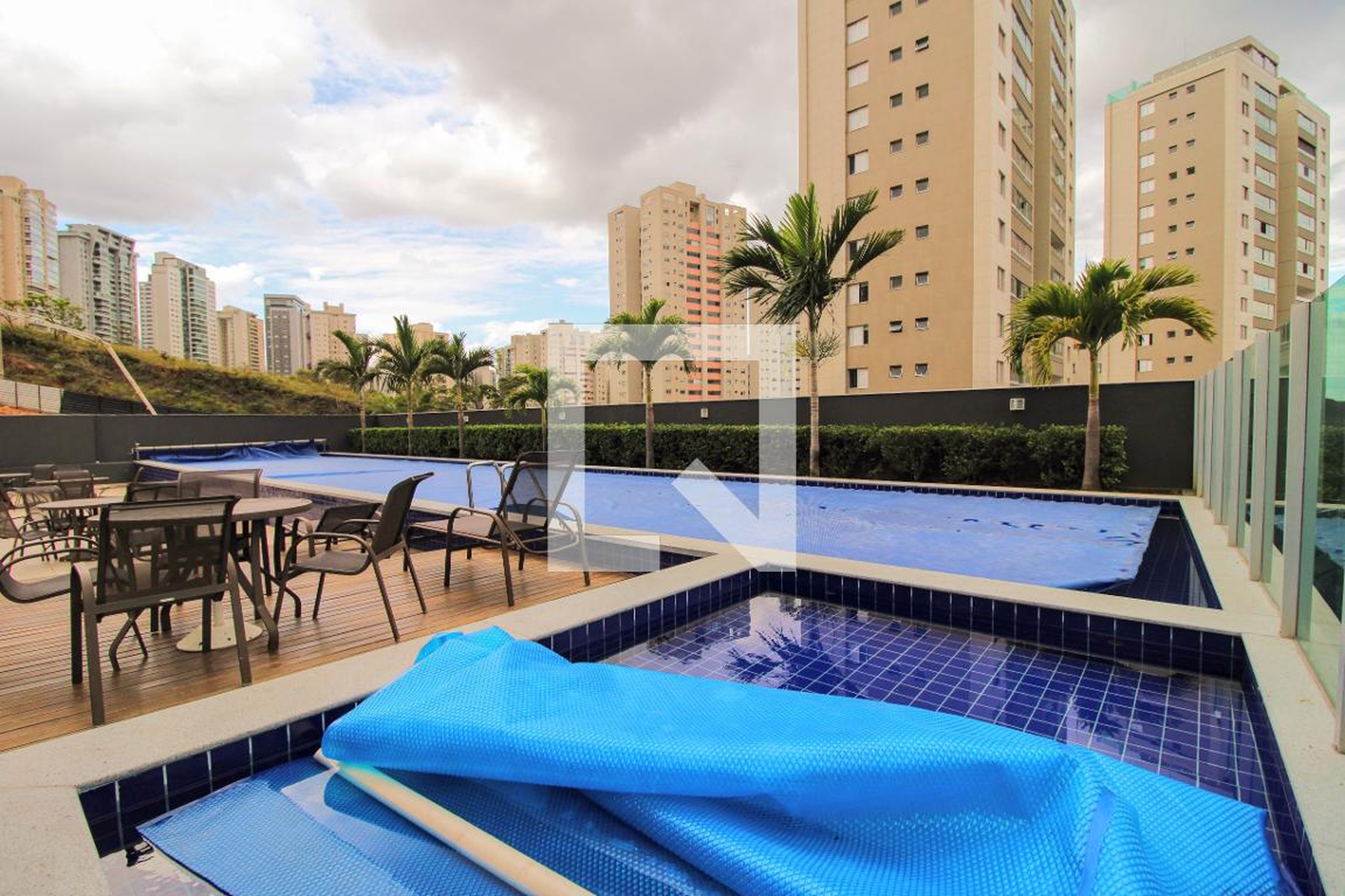 Piscina aquecida - Edifício Bacchereto