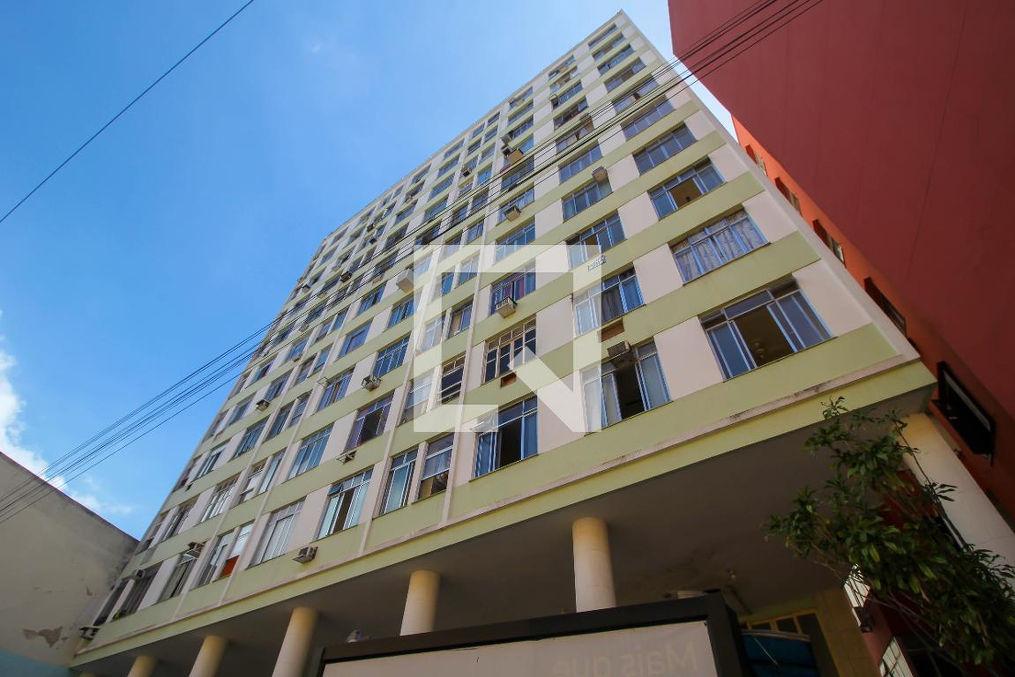 Fachada do Prédio Edifício Democrata