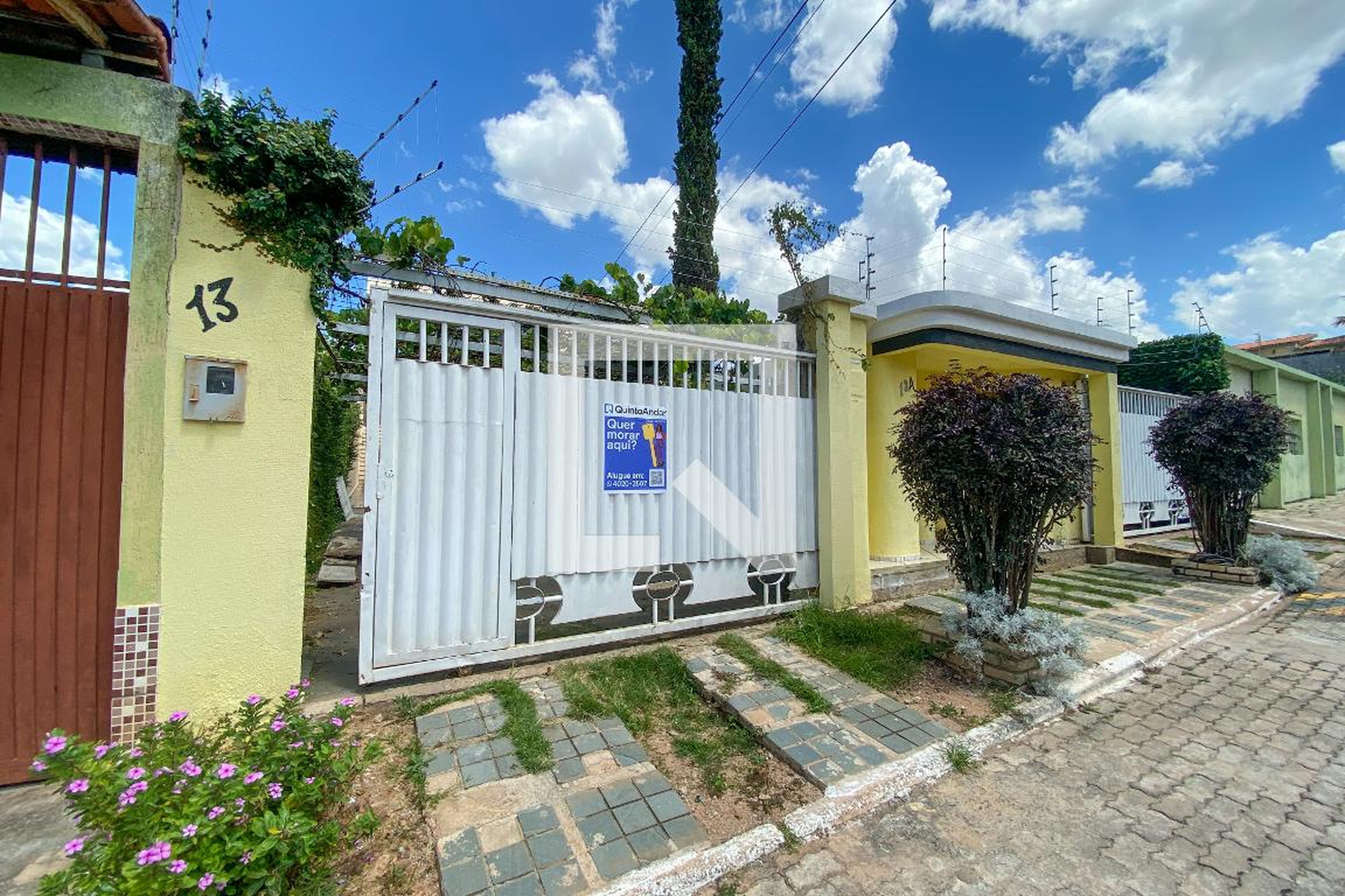 Fachada Condomínio em Chácara, 436