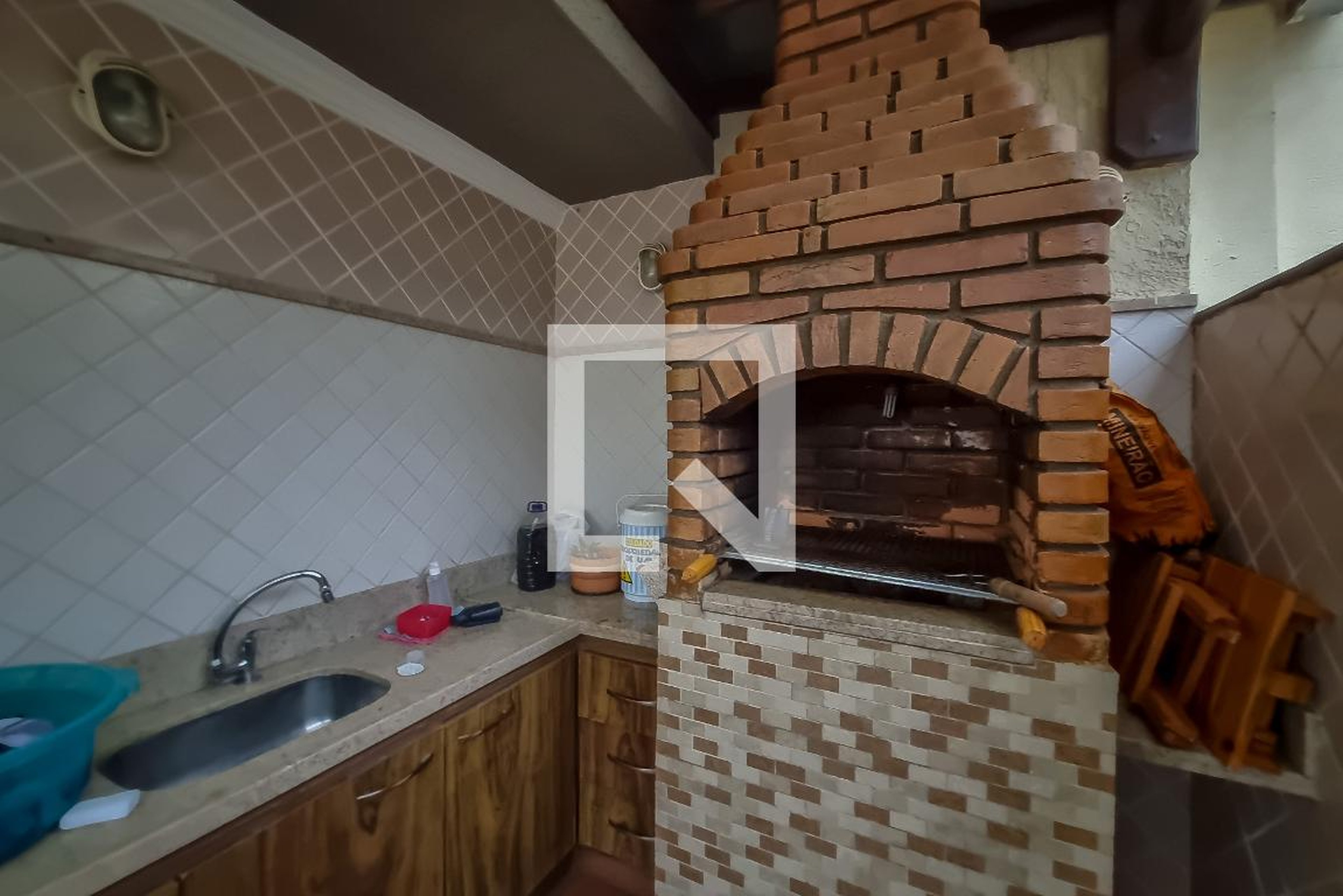 Churrasqueira - Edifício Madri