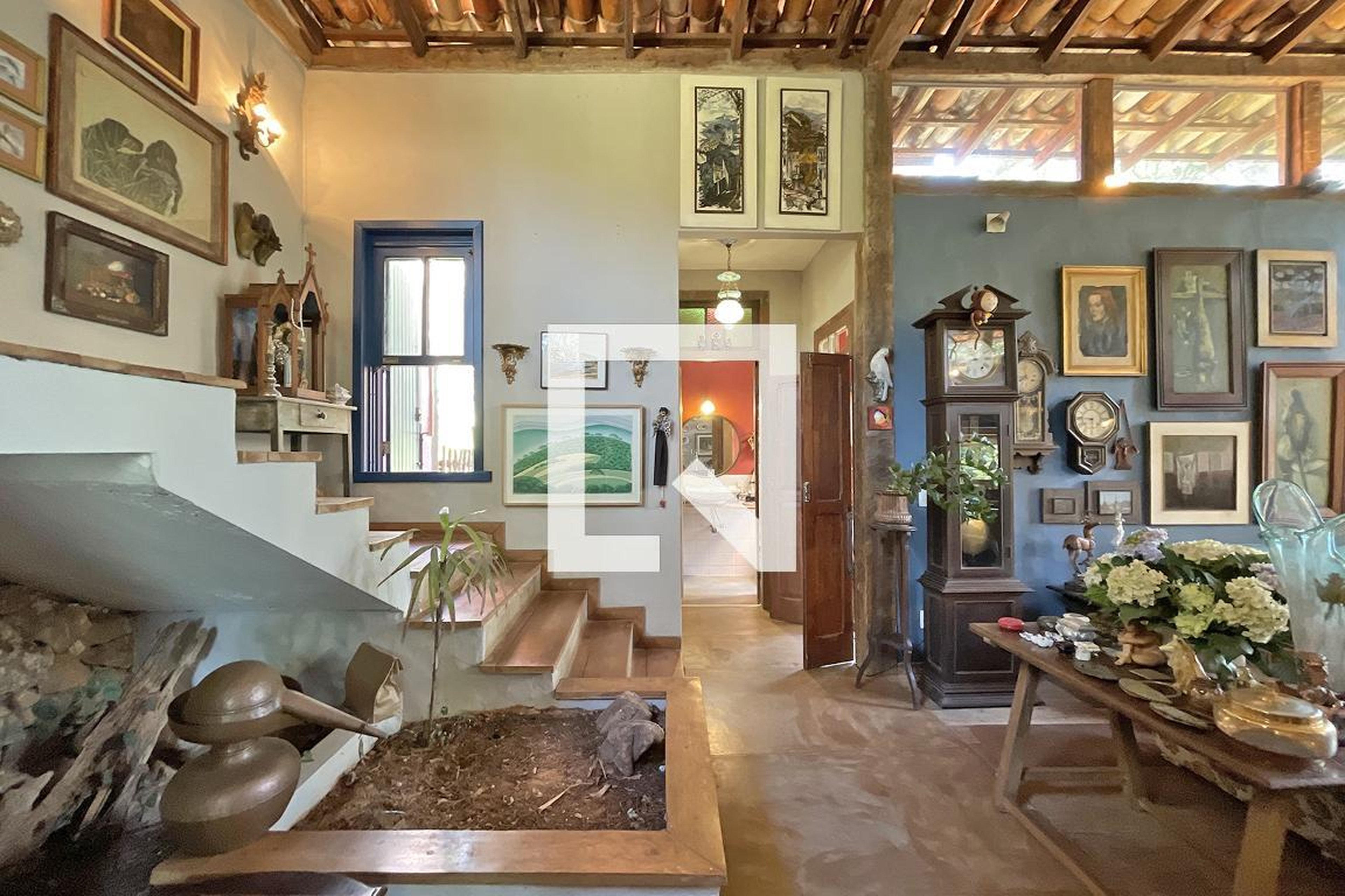 Hall - Village Sans Souci