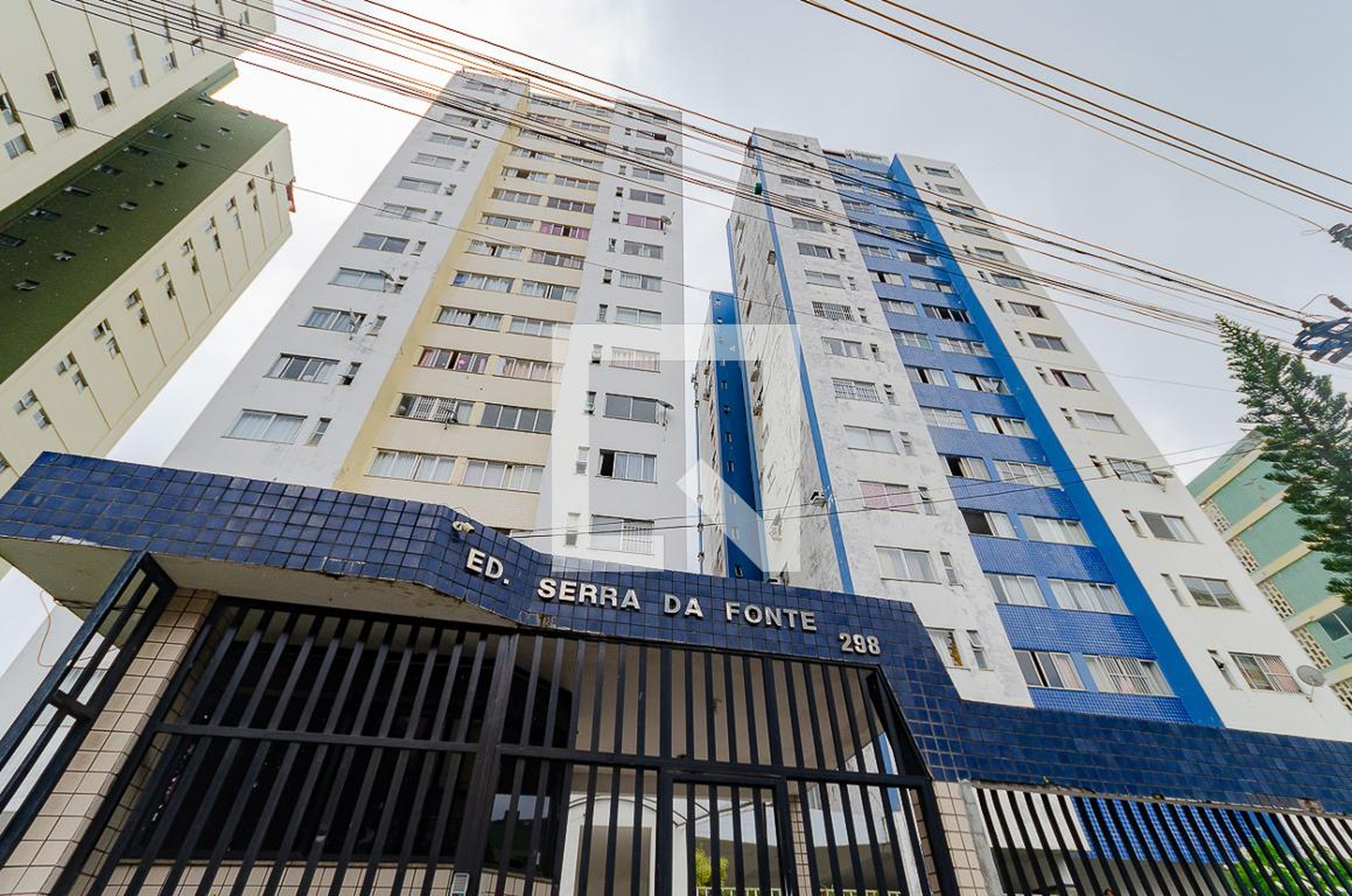 Fachada do Condomínio Edifício Serra da Fonte