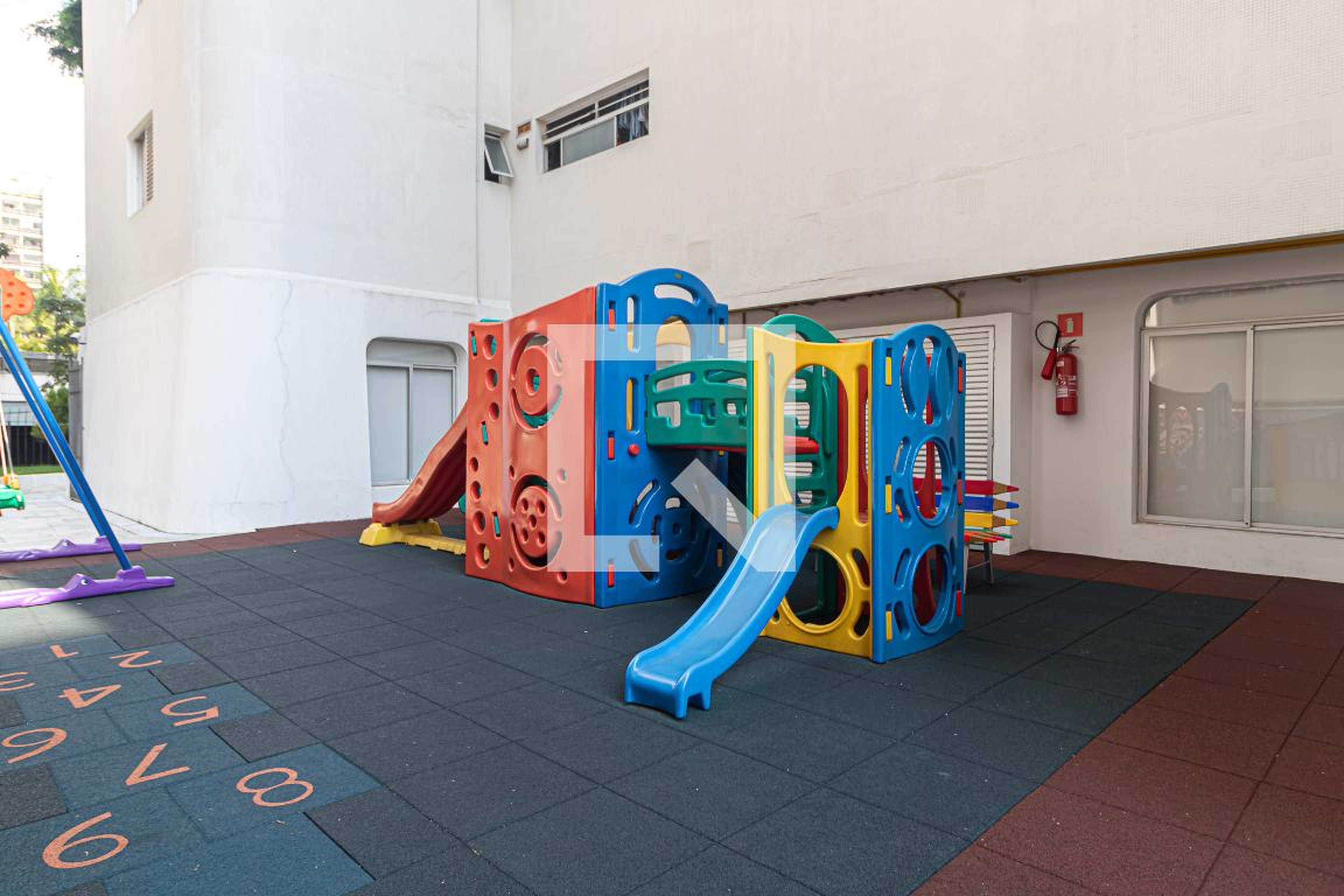 Playground - Mansão Valência