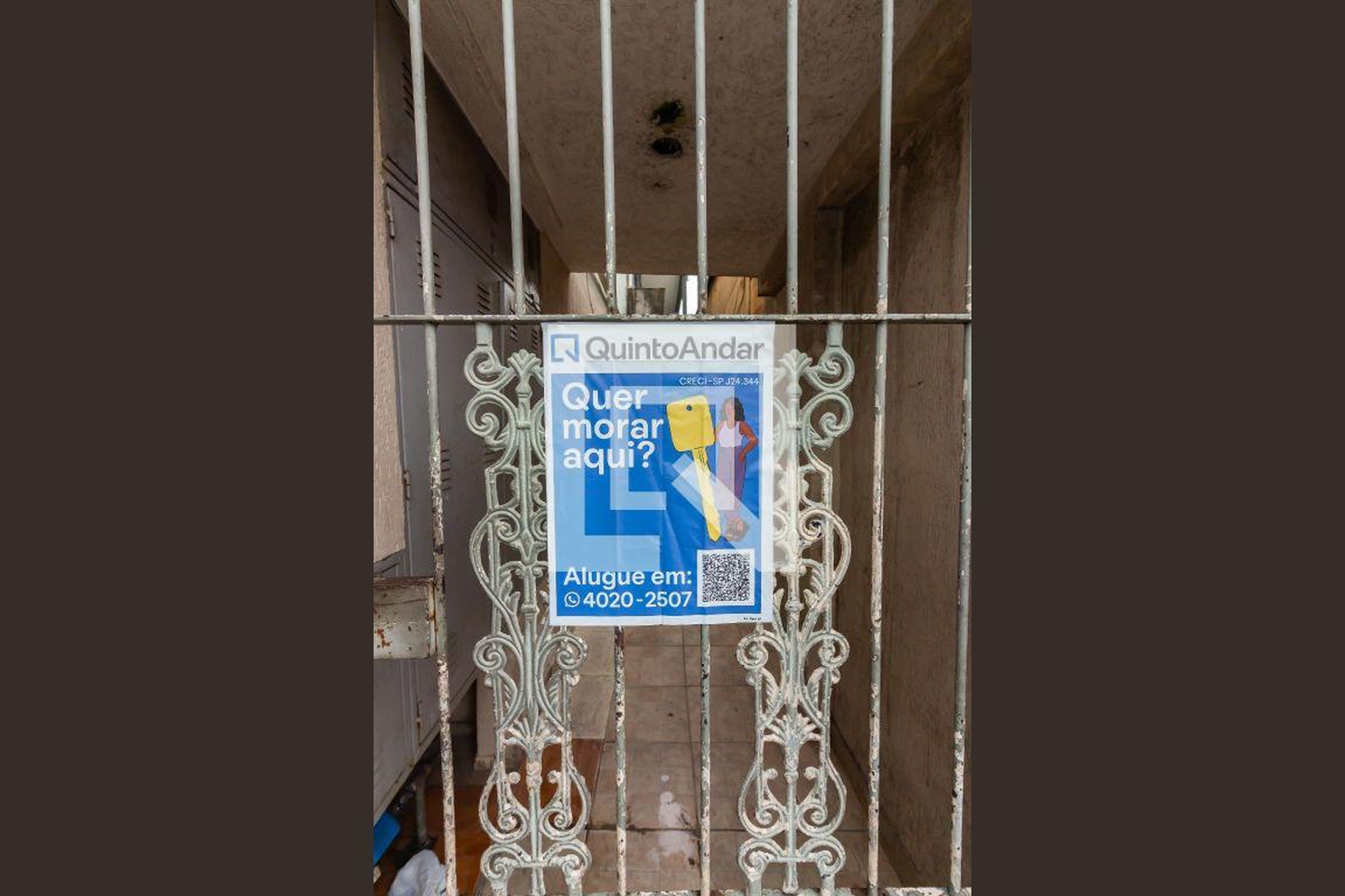 Fachada Condomínio em Rua Tiradentes, 1