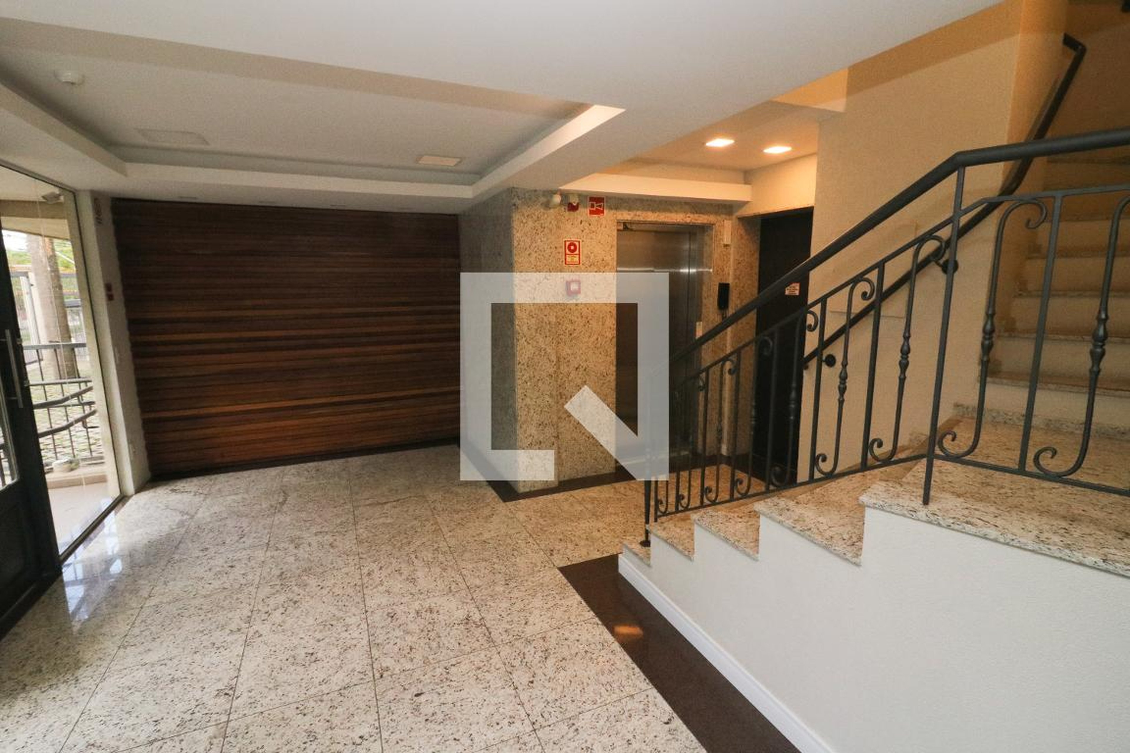 Hall de Entrada - Plaza Mayor