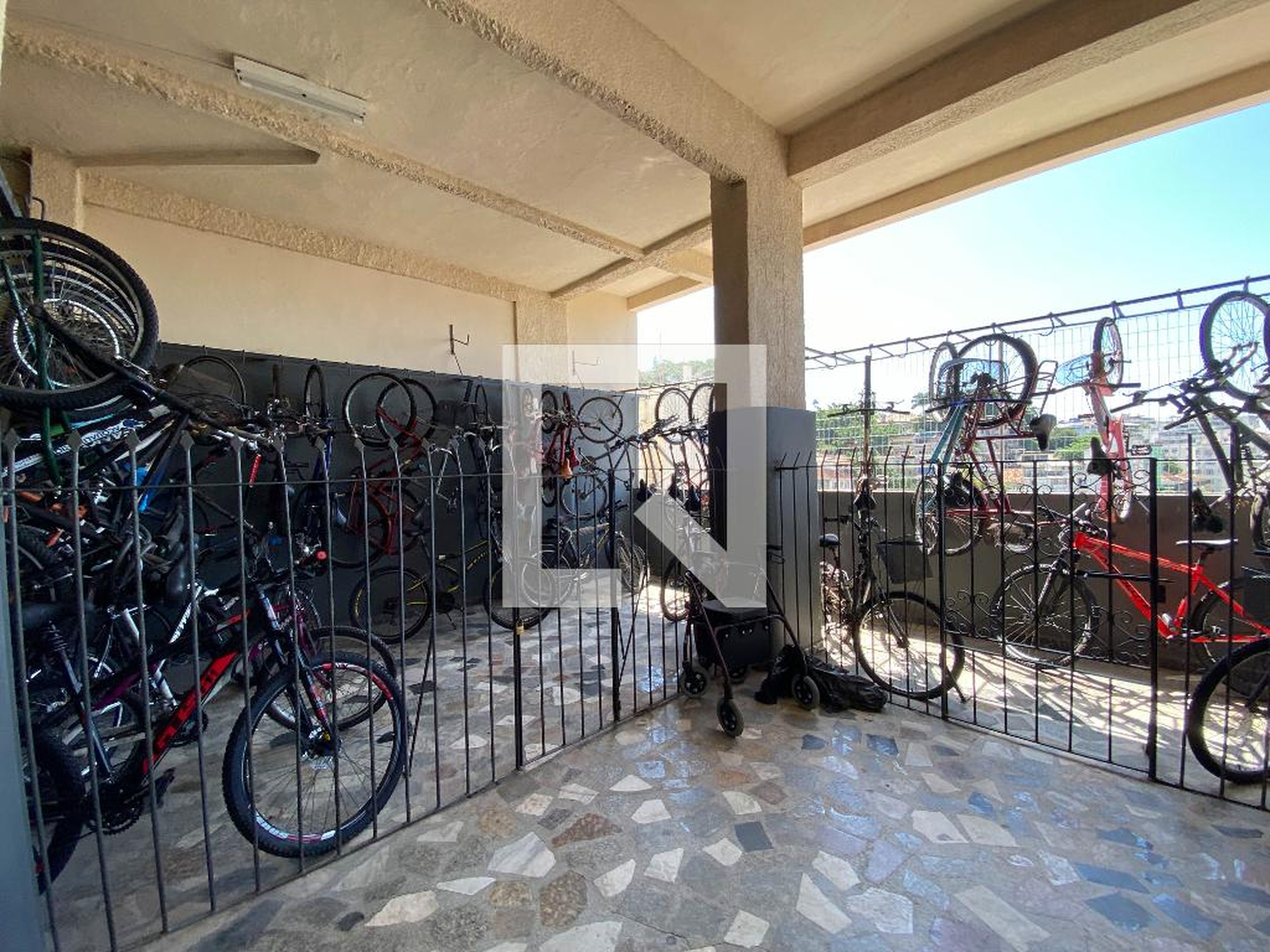 Bicicletario - Edifício Teto Benjamin Constant