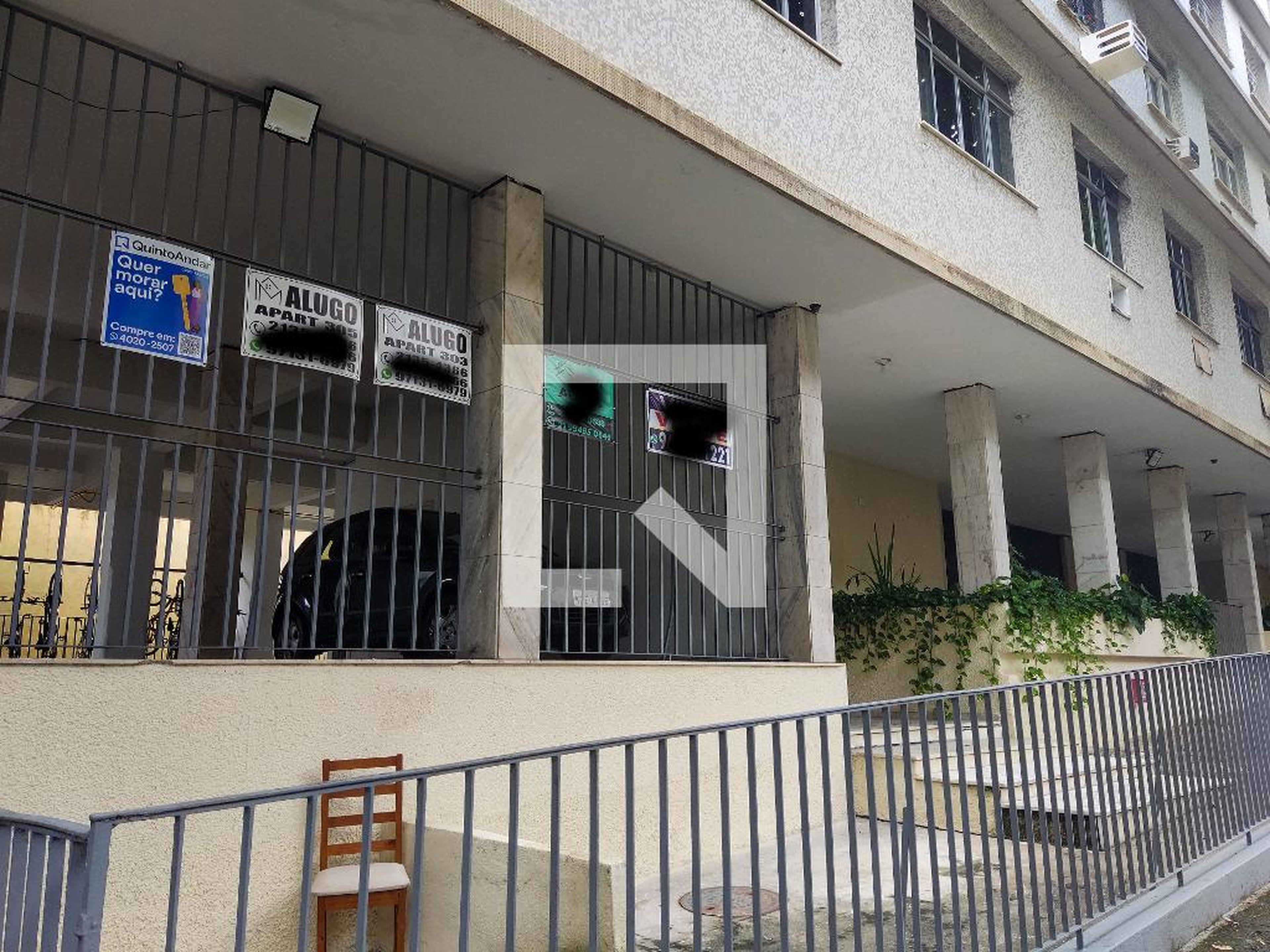 Fachada do Condomínio Condomínio Curupaiti