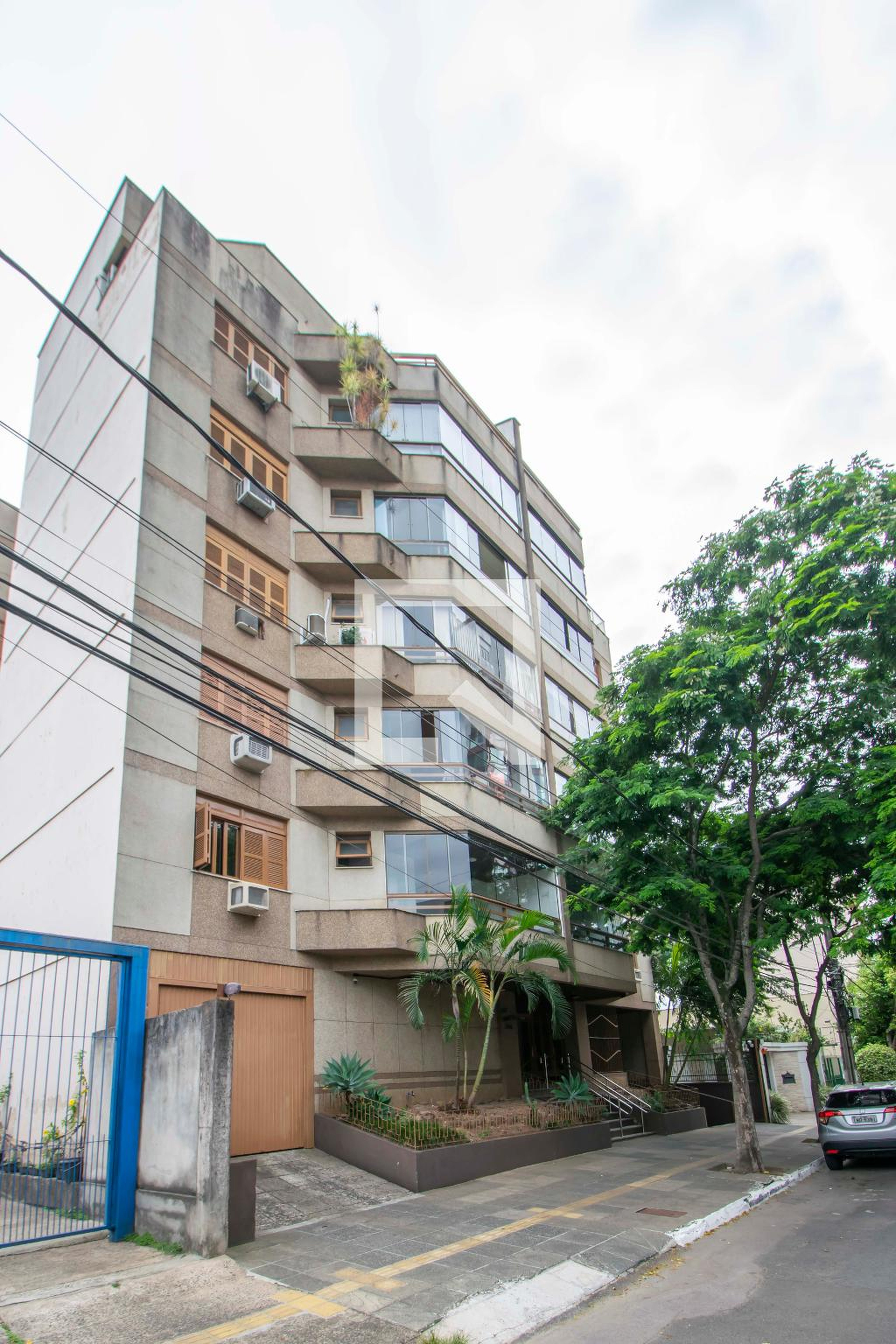 Fachada Condomínio em Rua Siqueira Campos, 341