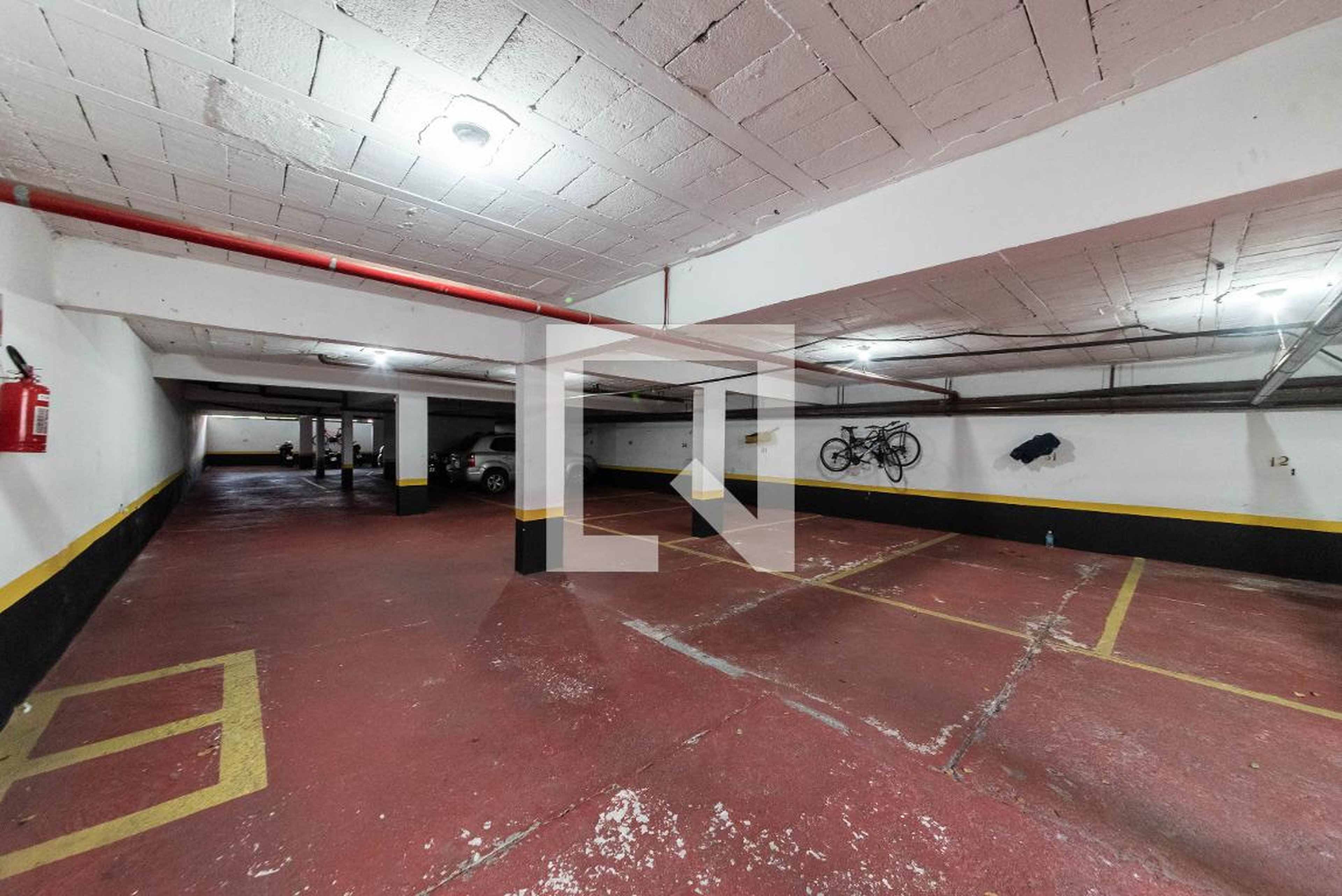 Estacionamento - Parati