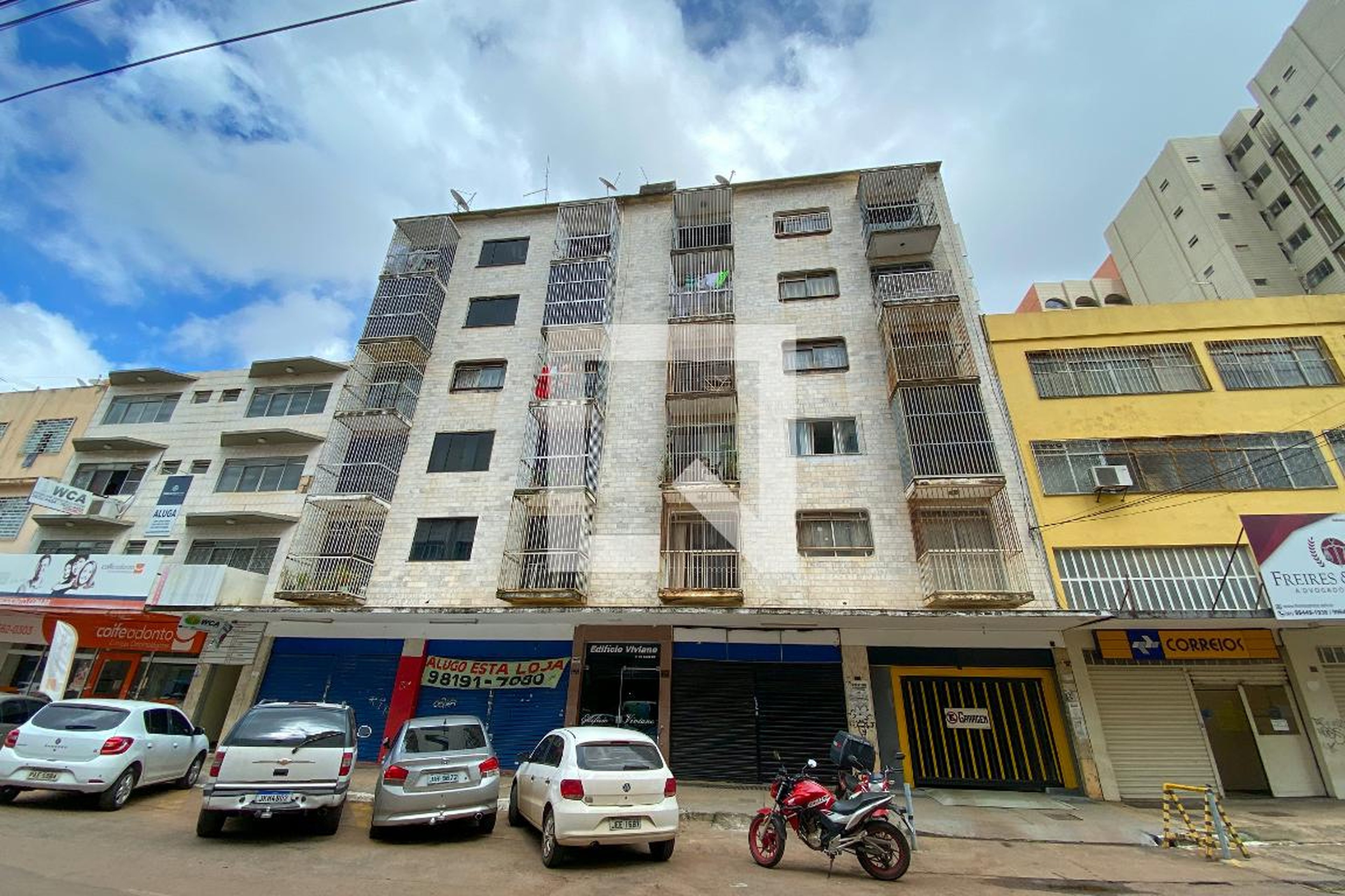 Fachada Condomínio em Setor Central, 5