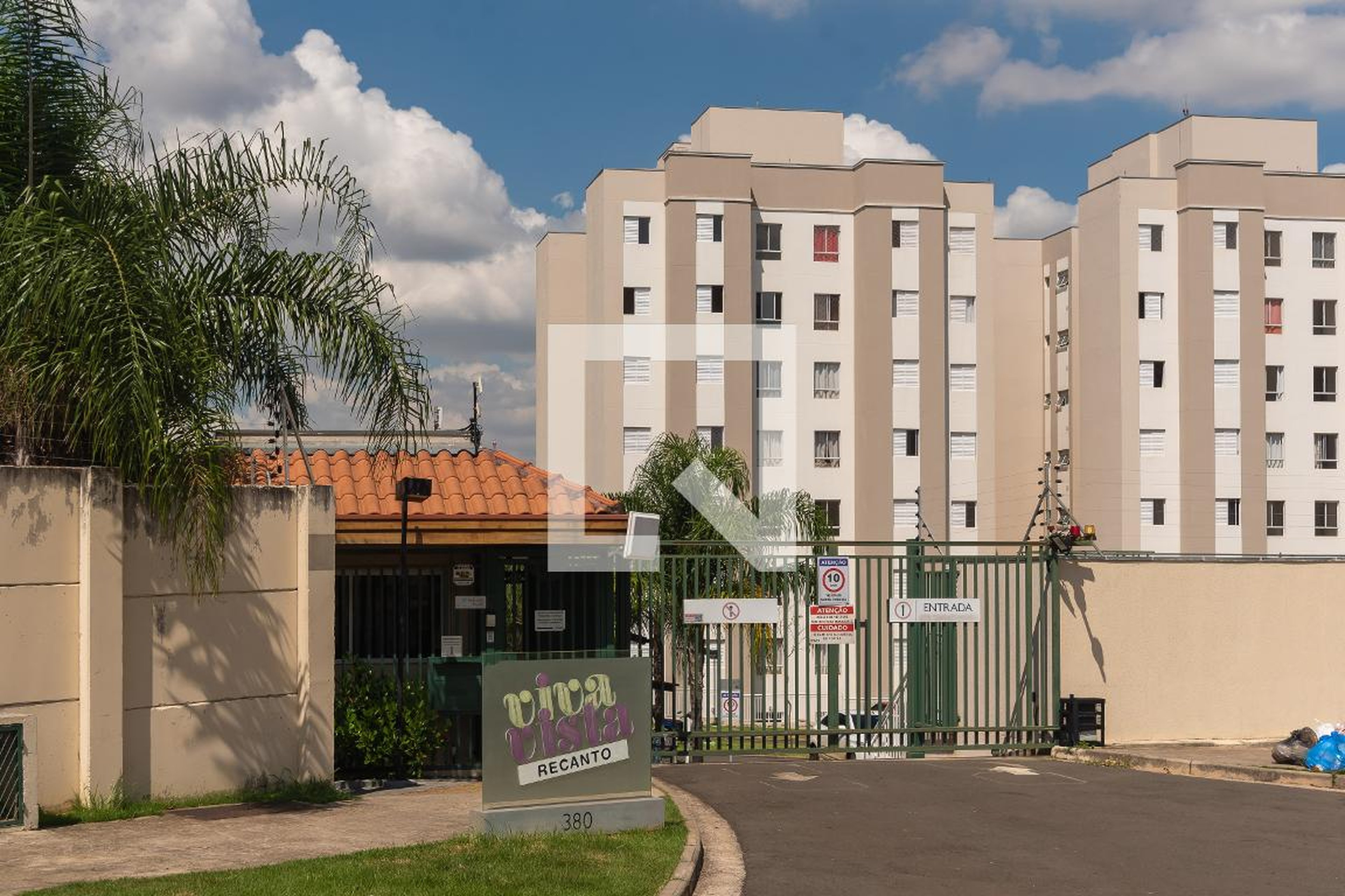 Fachada do Condomínio Condomínio Viva Vista Recanto