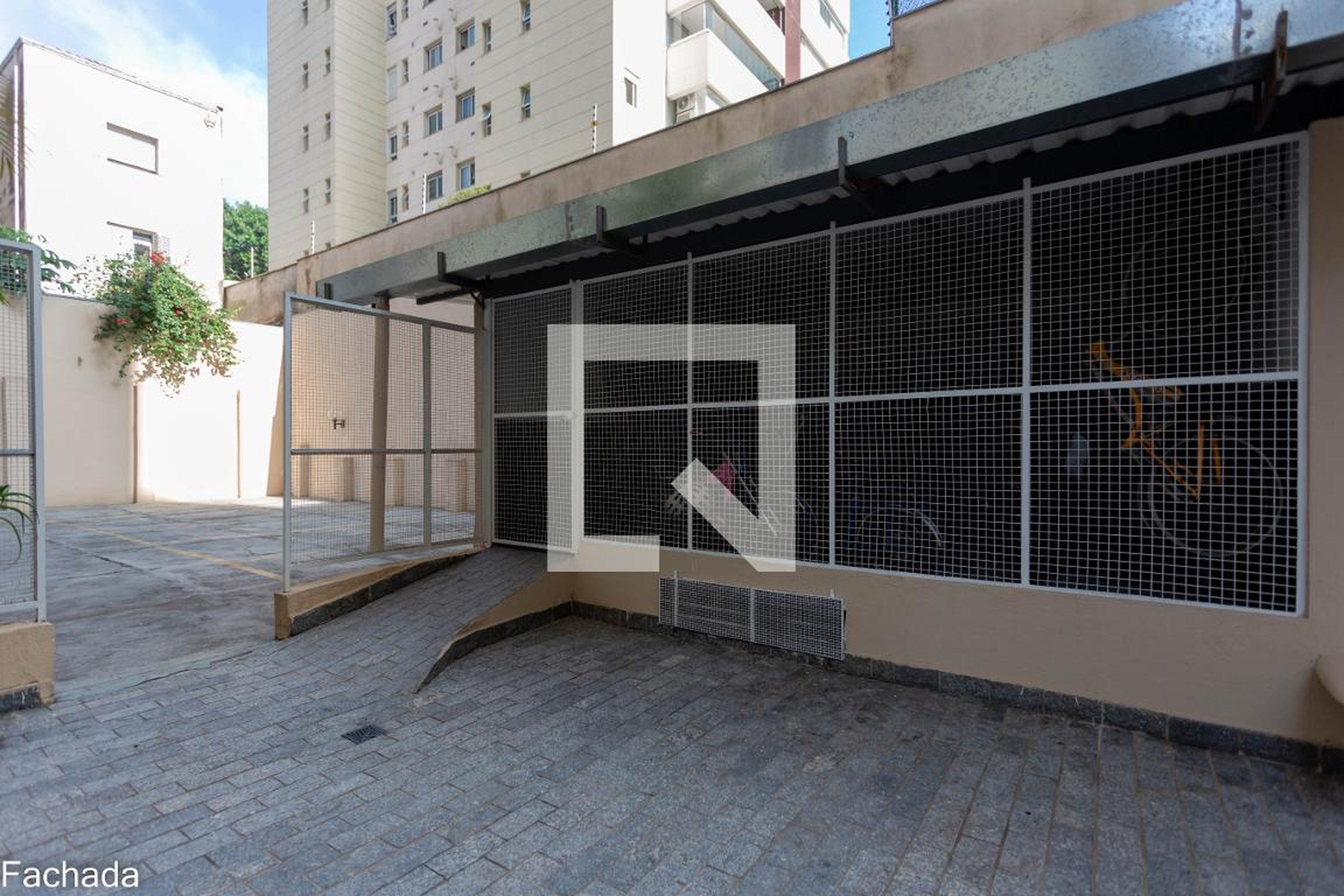 Bicicletário - Ville de France II