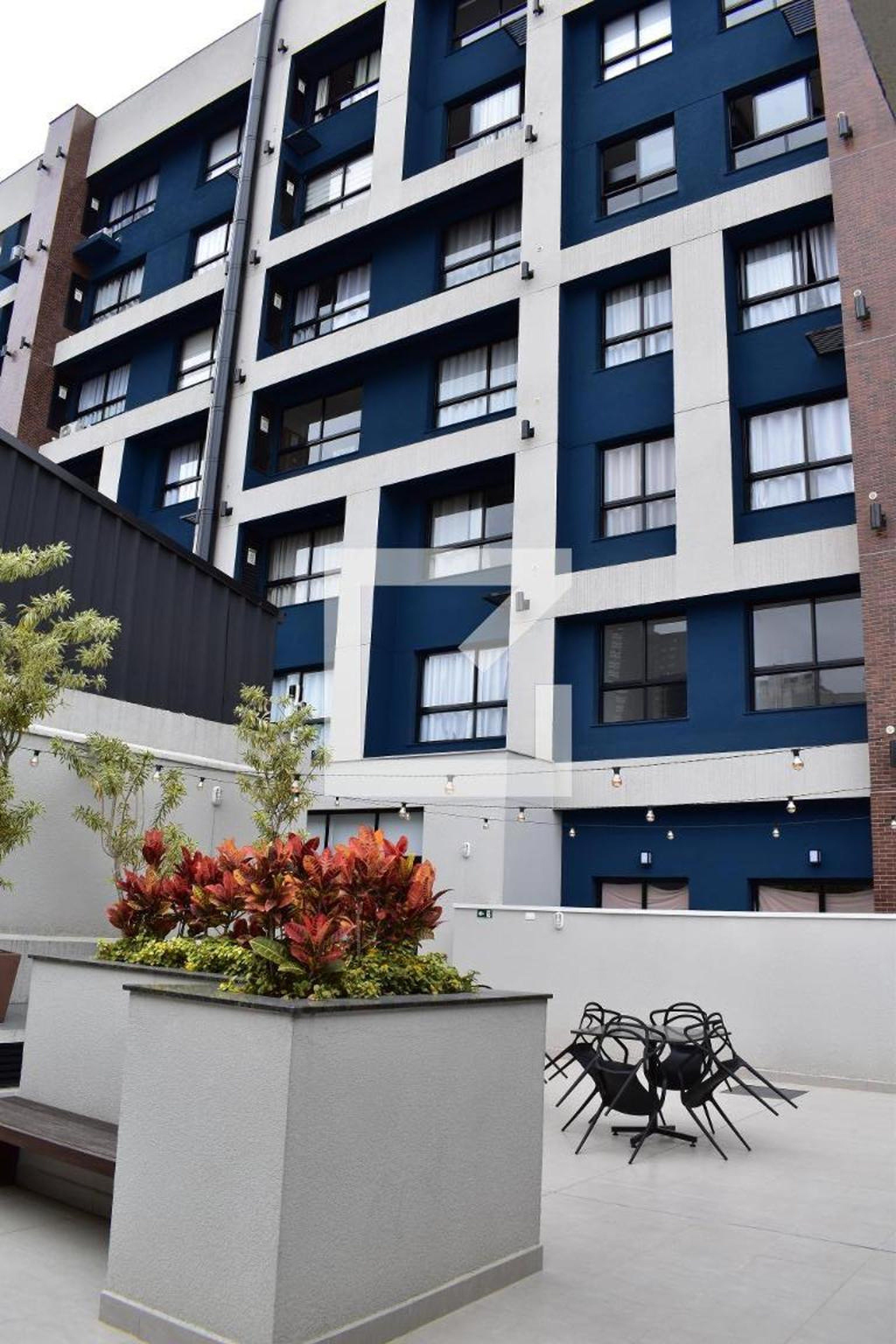 Fachada do Prédio Condomínio CWBe