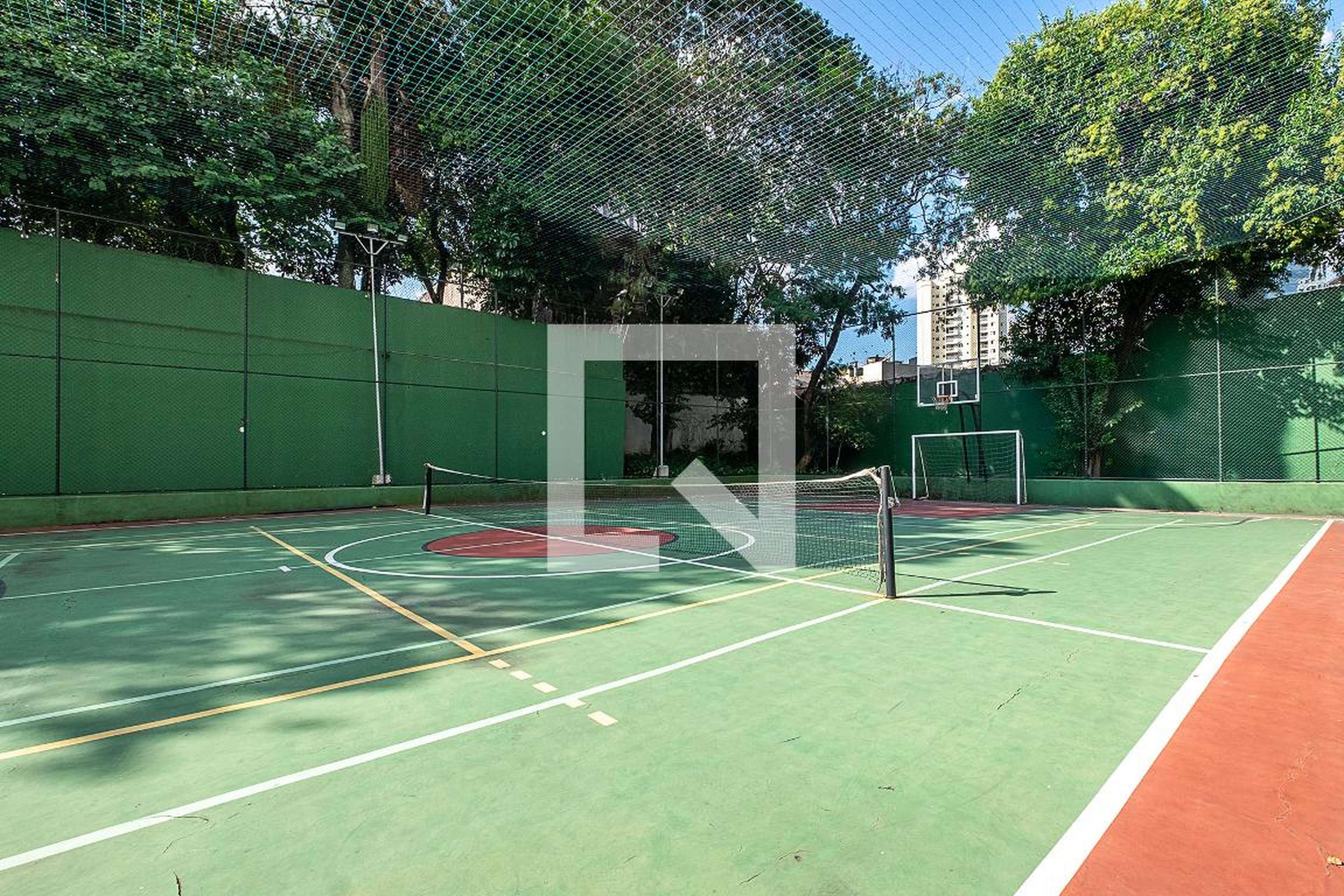 Quadra - Plaza Del Sol