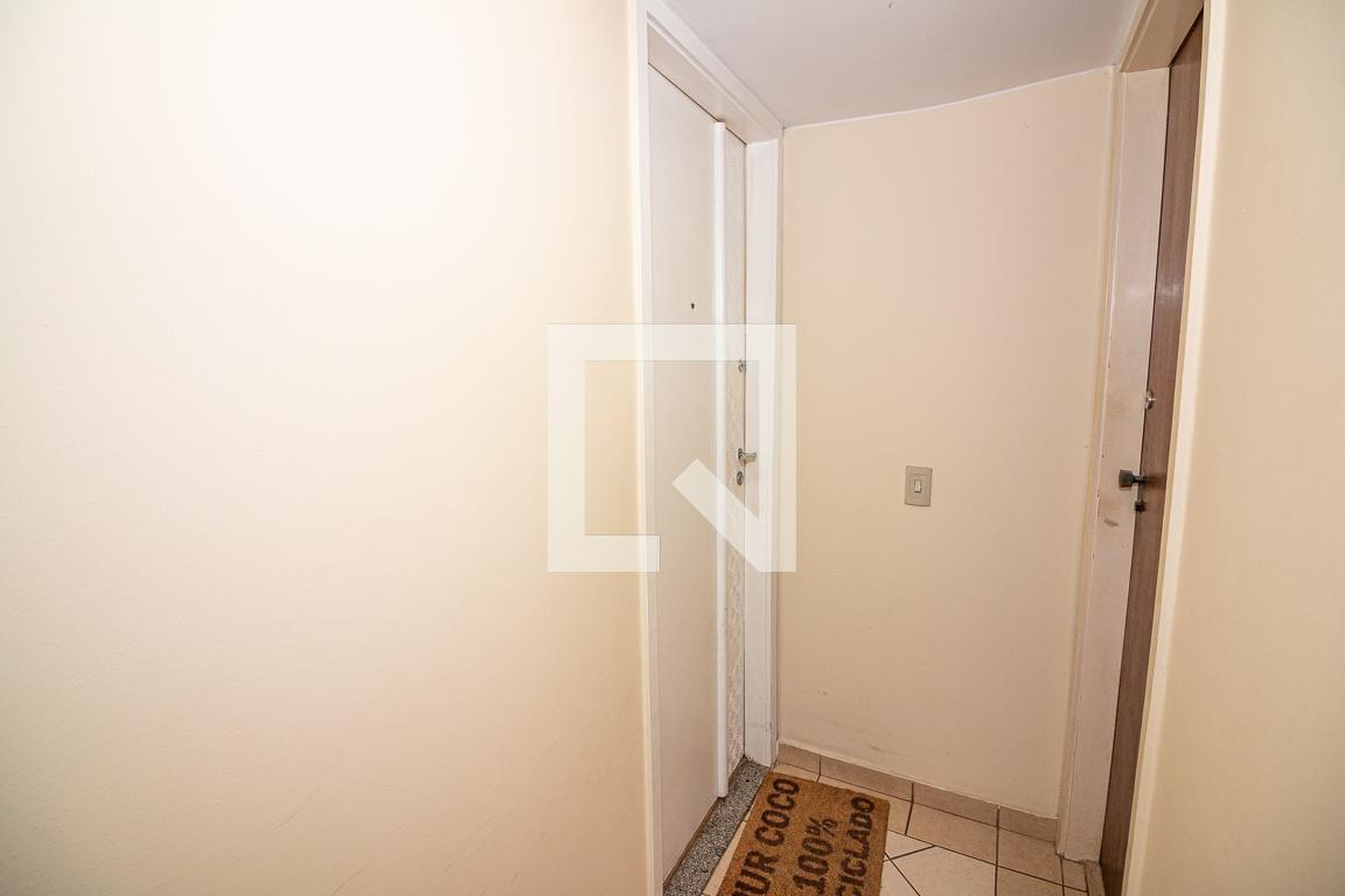 Entrada Condomínio em  Sqn 210 - Asa Norte, Brasília - Df, 70862-000, Brasil, 210