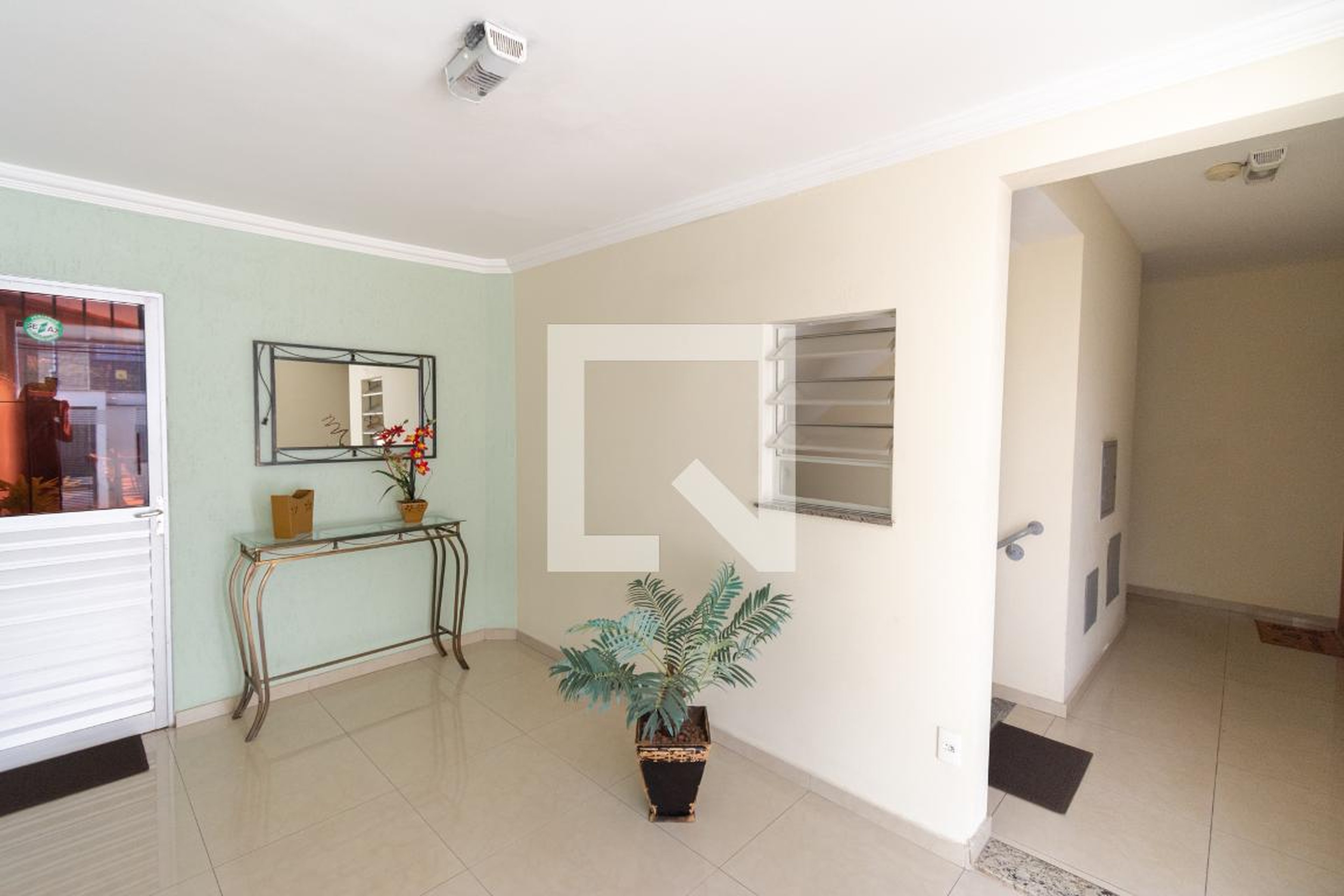 Hall de entrada - Edifício Maria da Gloria Rocha