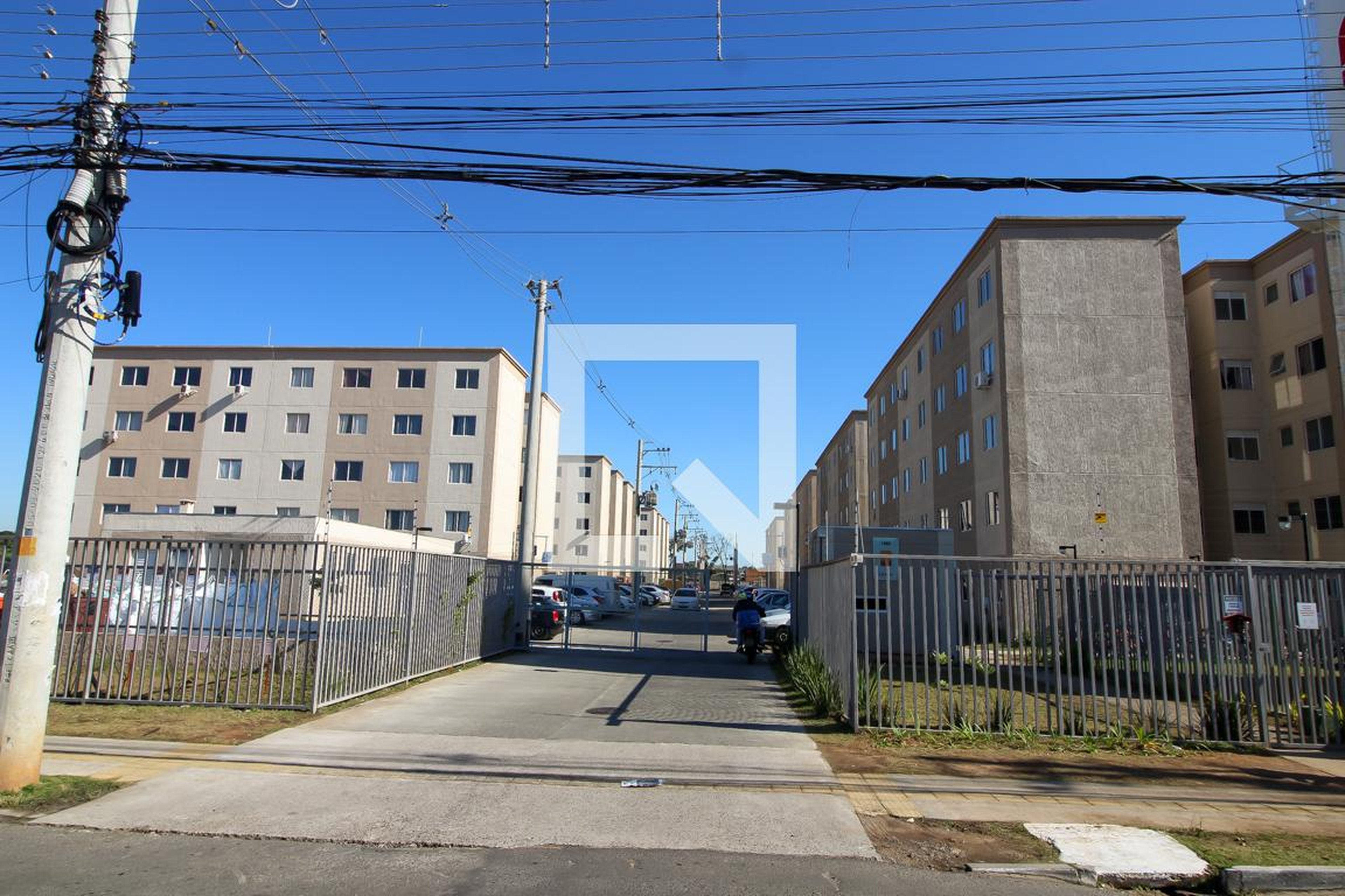 Fachada Condomínio em Avenida A.J. Renner, 132