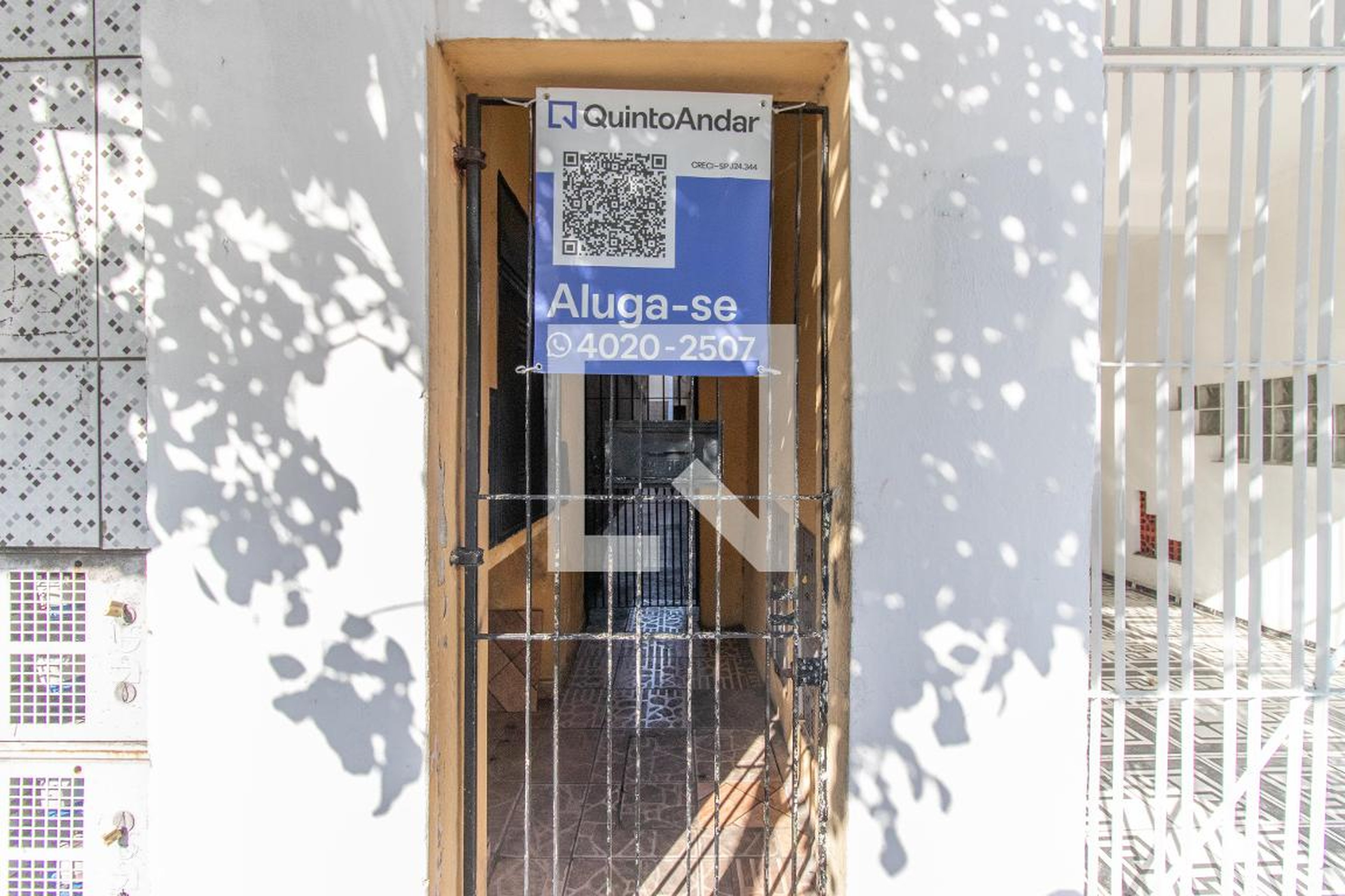 Fachada Condomínio em Rua Sargento Jeter Augusto Pereira, 16