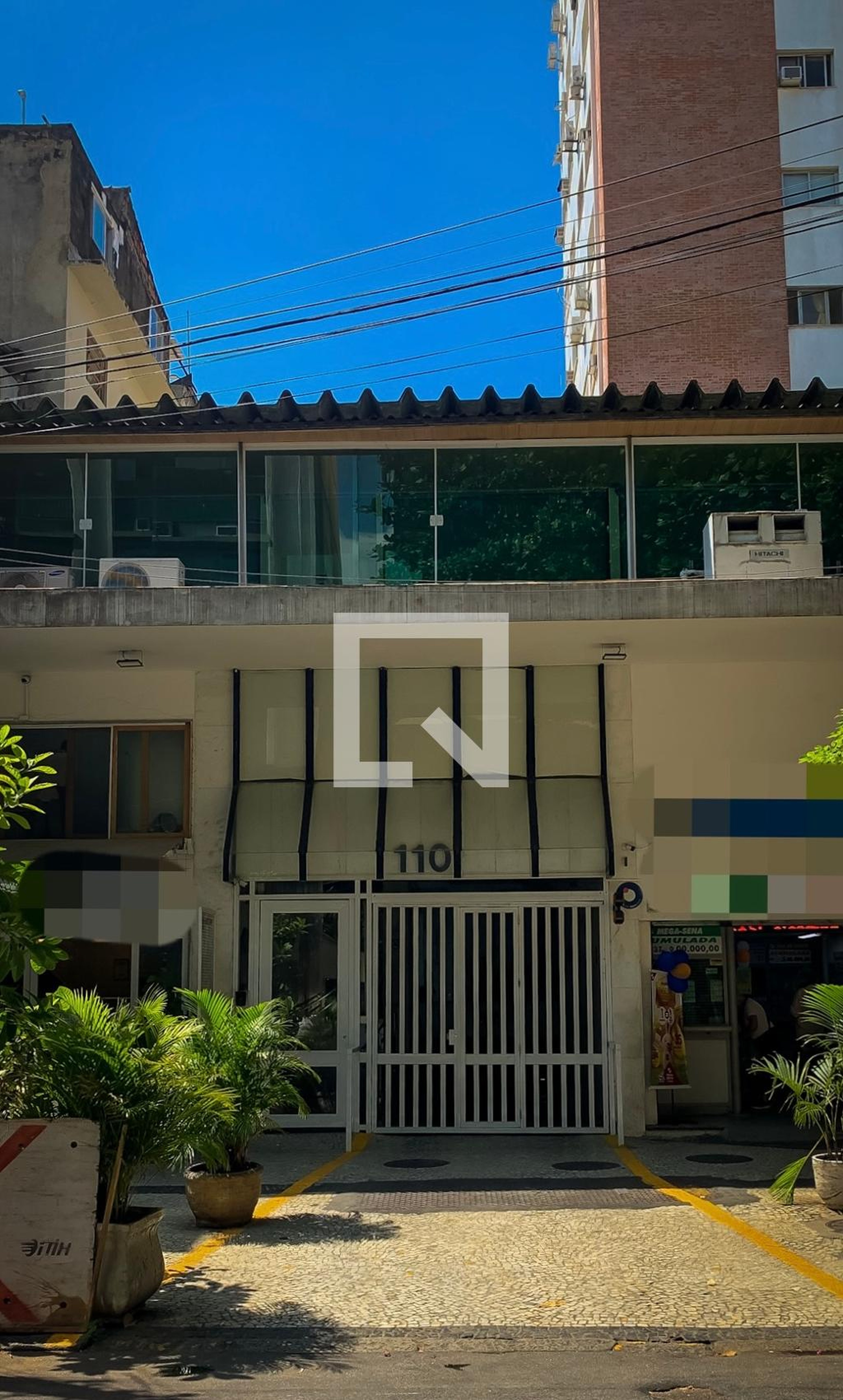 Fachada Edifício Santo Bahdur