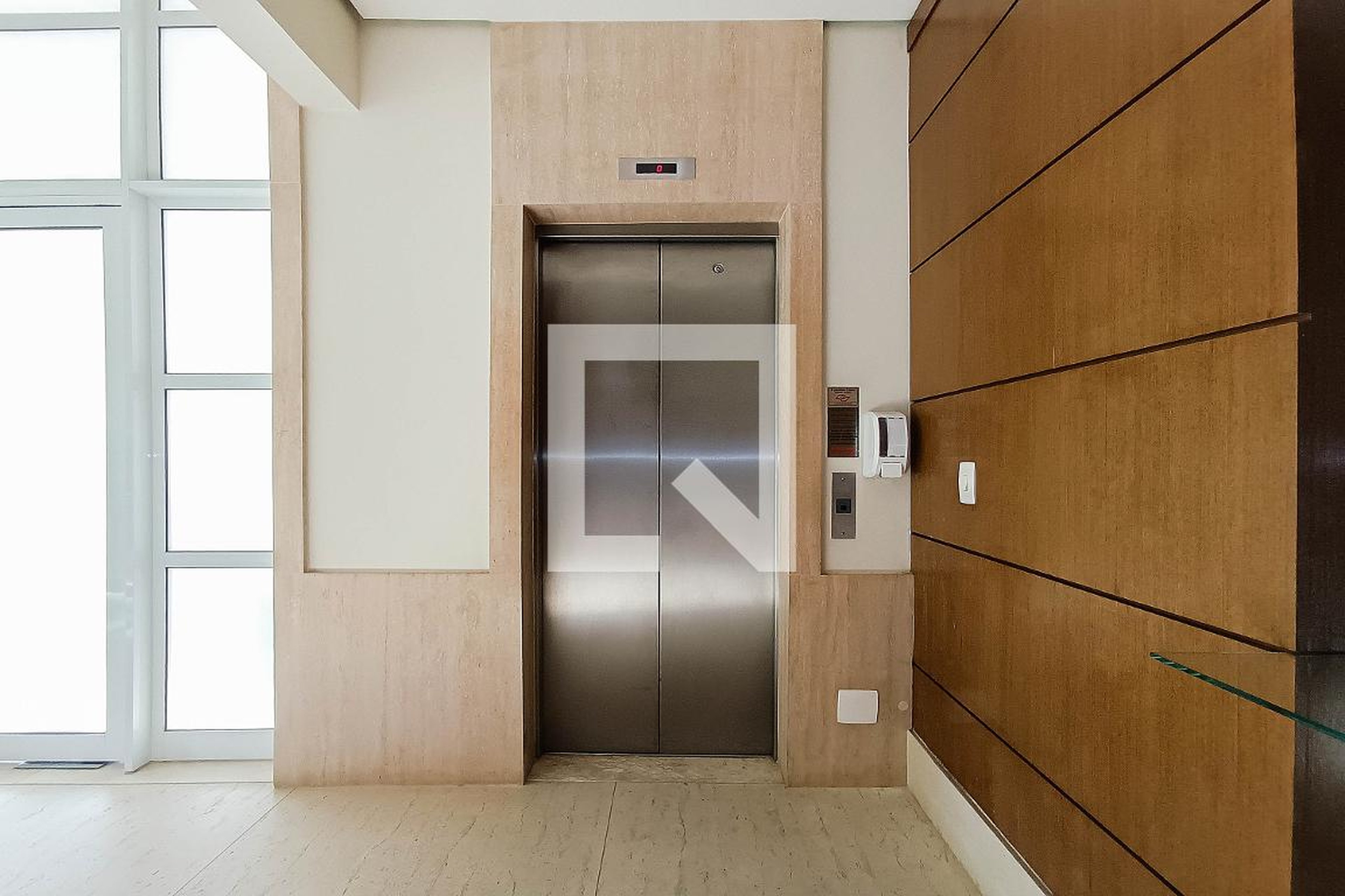 Hall social - Vitrine Klabin