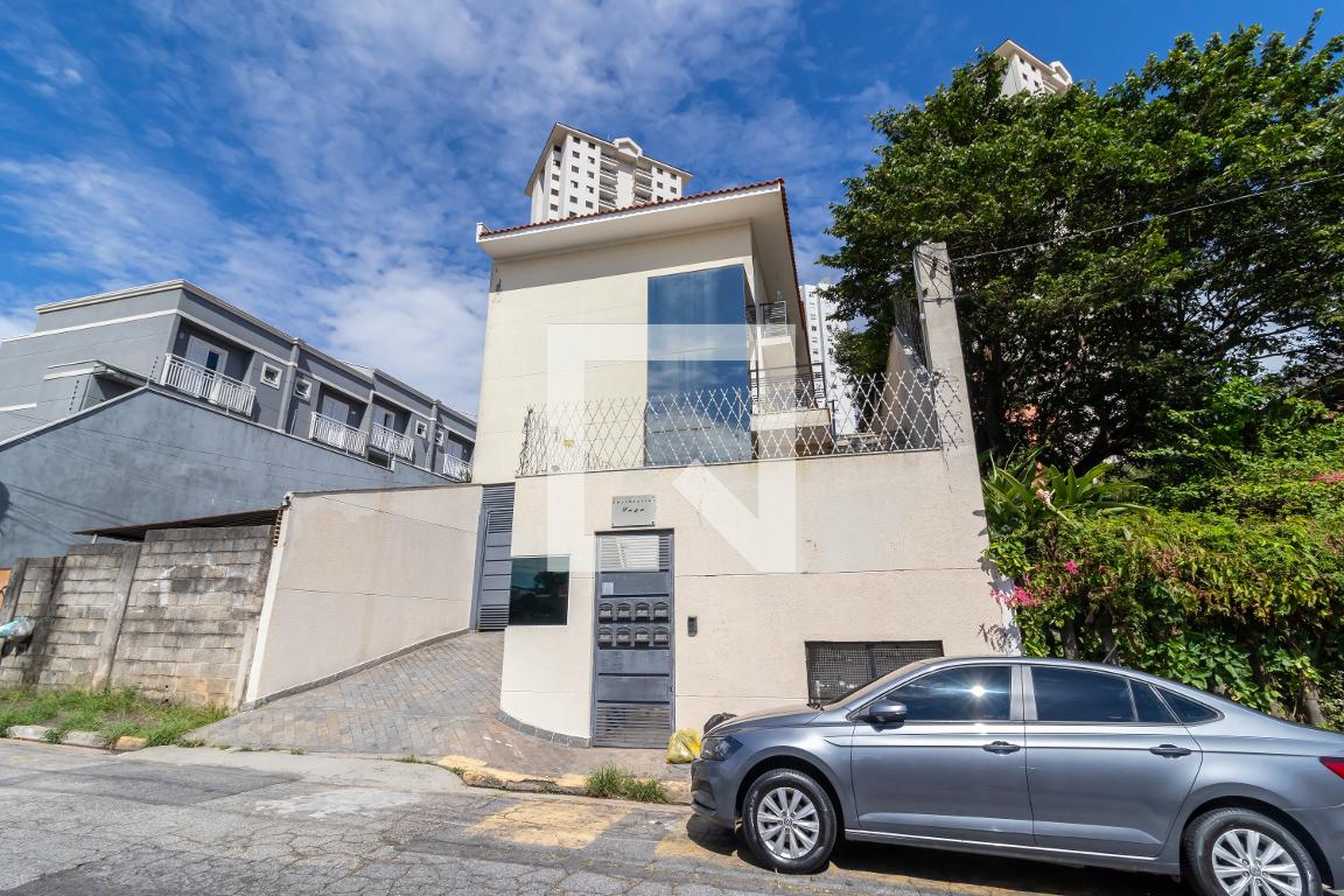 Fachada do Condomínio Condomínio Inga