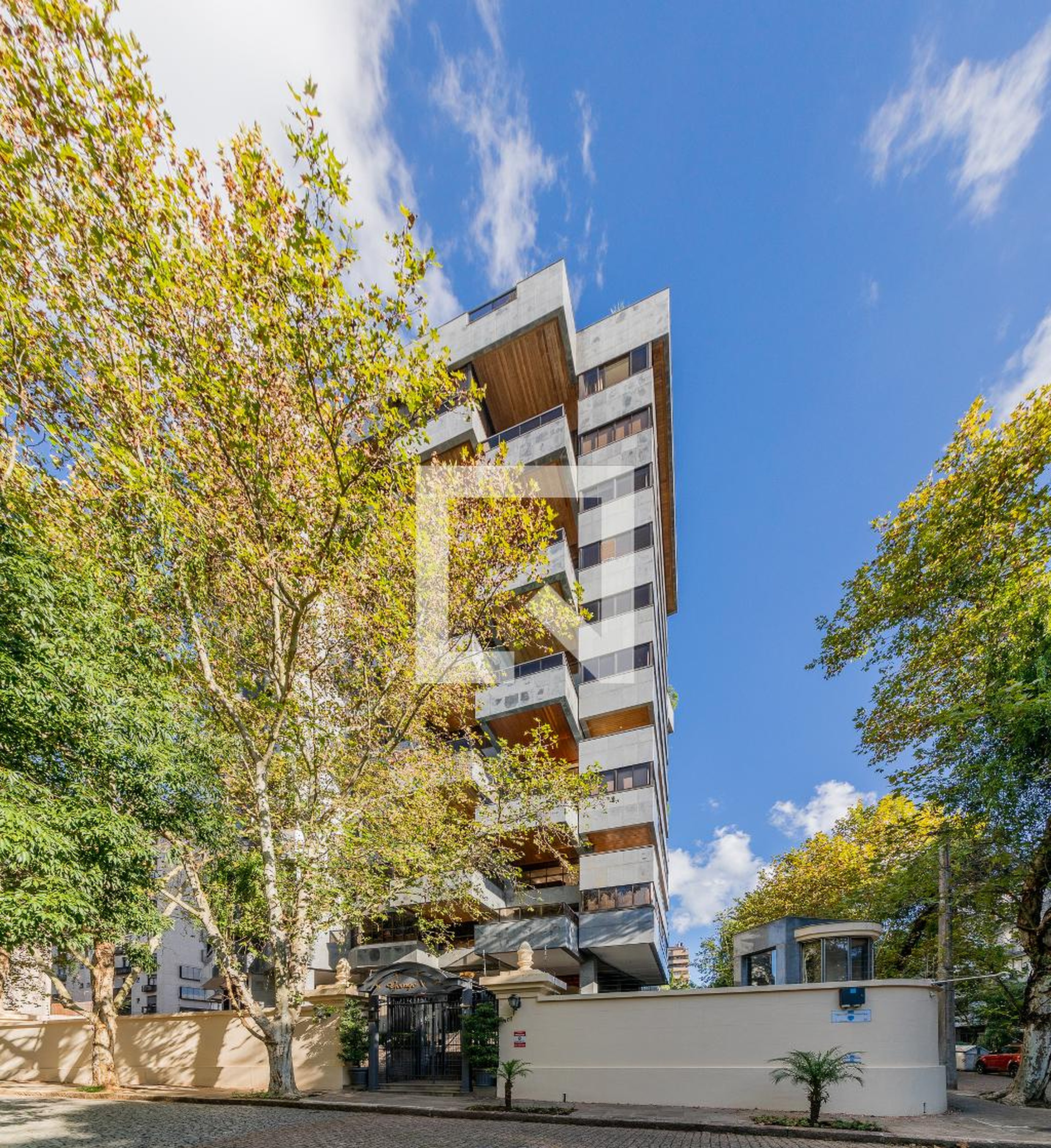 Fachada Condomínio em Rua Engenheiro Álvaro Nunes Pereira, 407