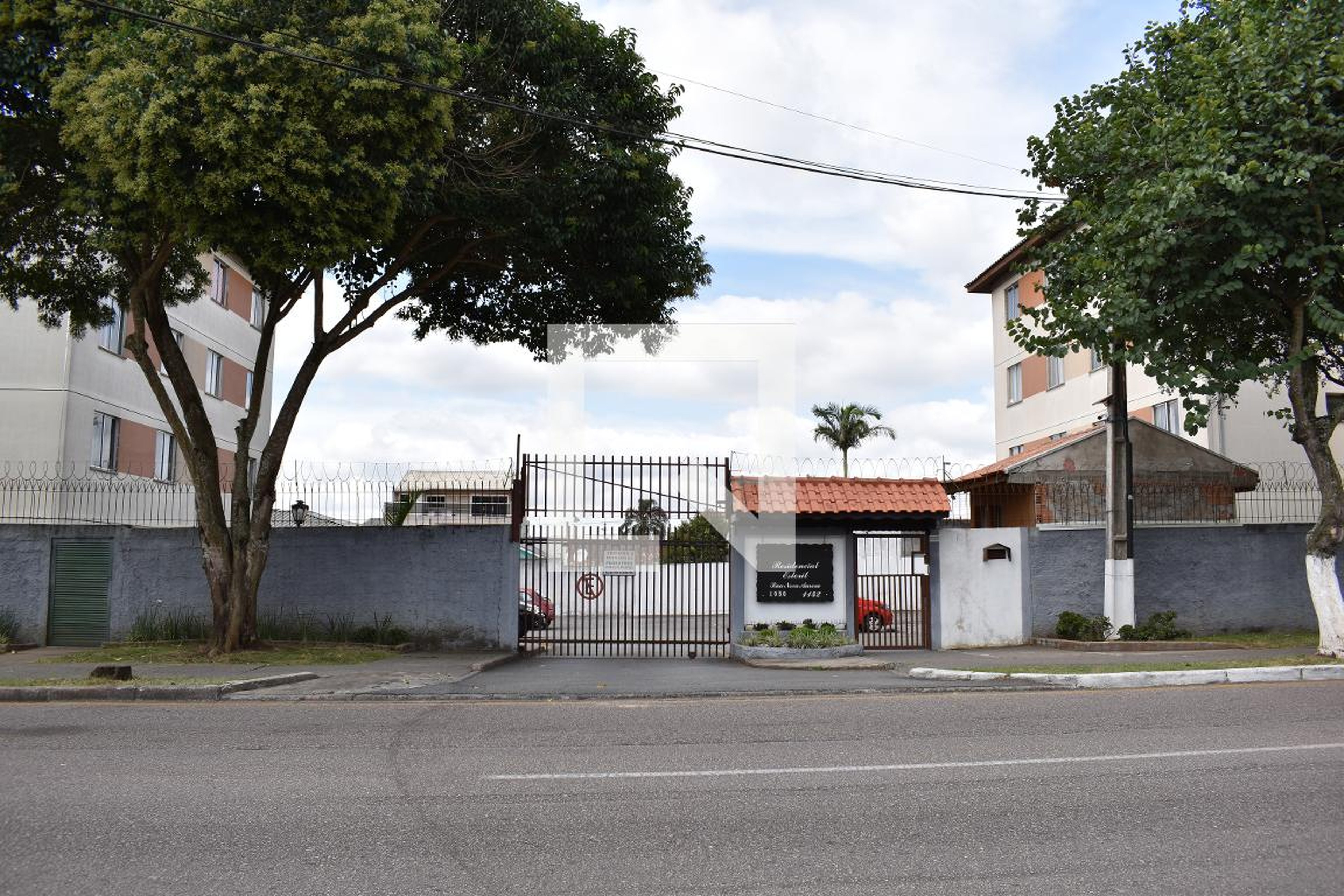 Fachada do condomínio Condomínio Estoril