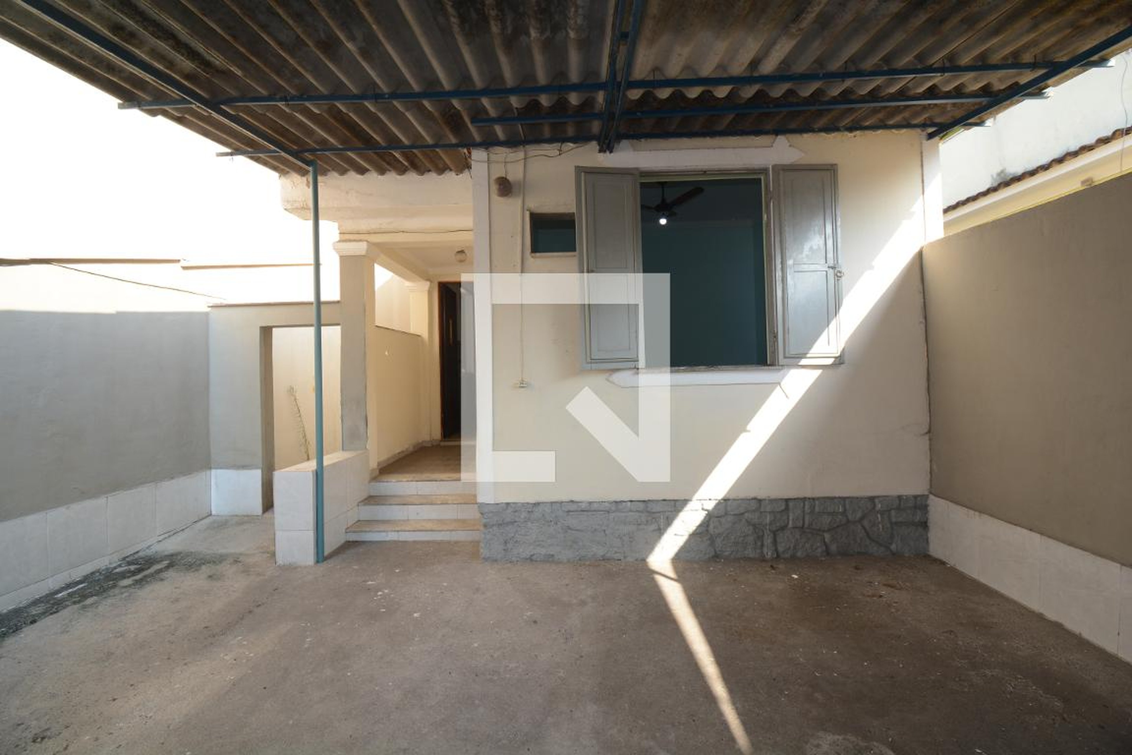 Fachada Condomínio em Rua Caiabu, 3